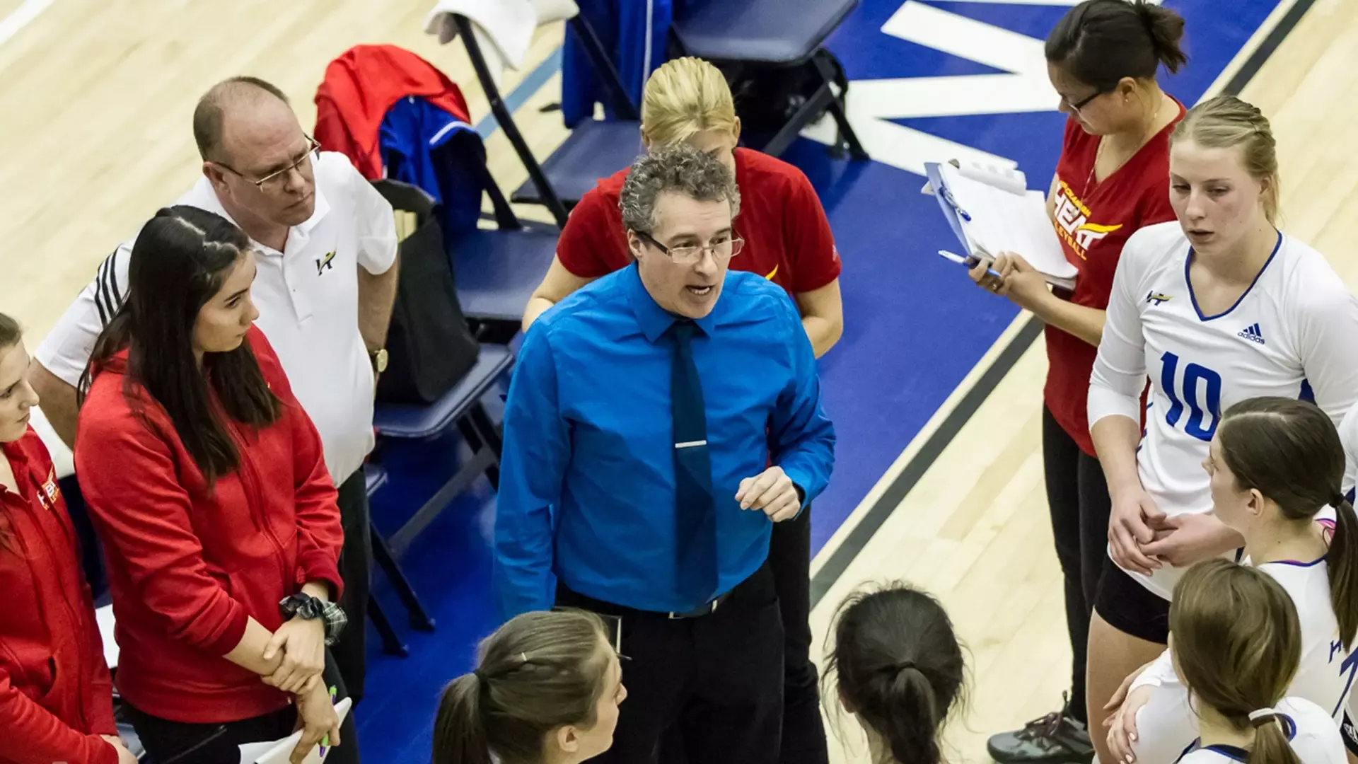 UBCO head coach Steve Manuel gives instructions to his team during the Canada West semifinals against the UBC Thunderbirds at the UBCO Gymnasium.