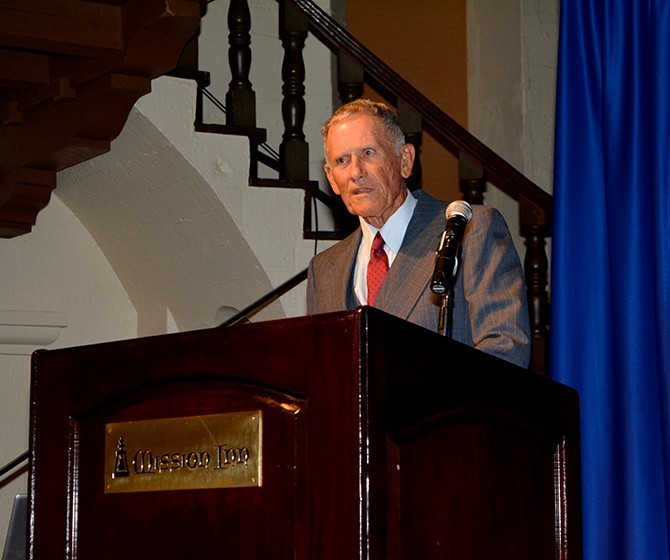 John Wallace (Football) at 2015 Athletics Hall of Fame Induction
