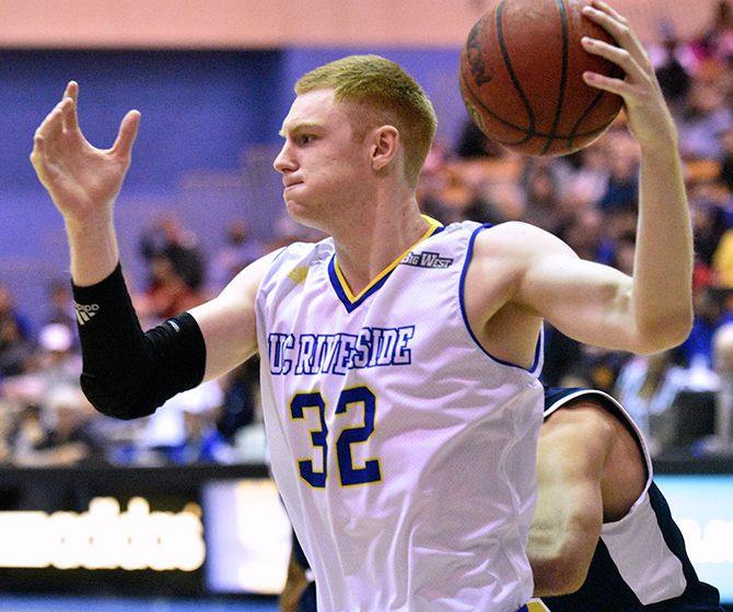 Menno Dijkstra 201819 Men's Basketball UC Riverside Athletics
