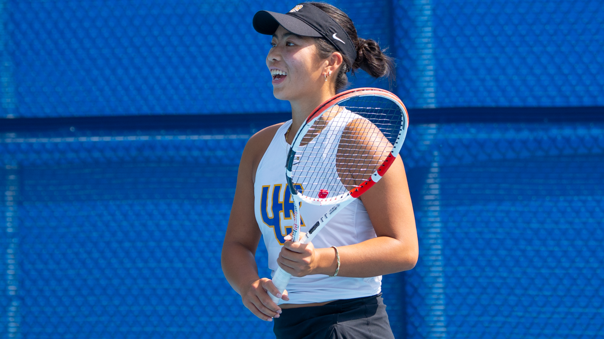 Susannah Su wins against Biola