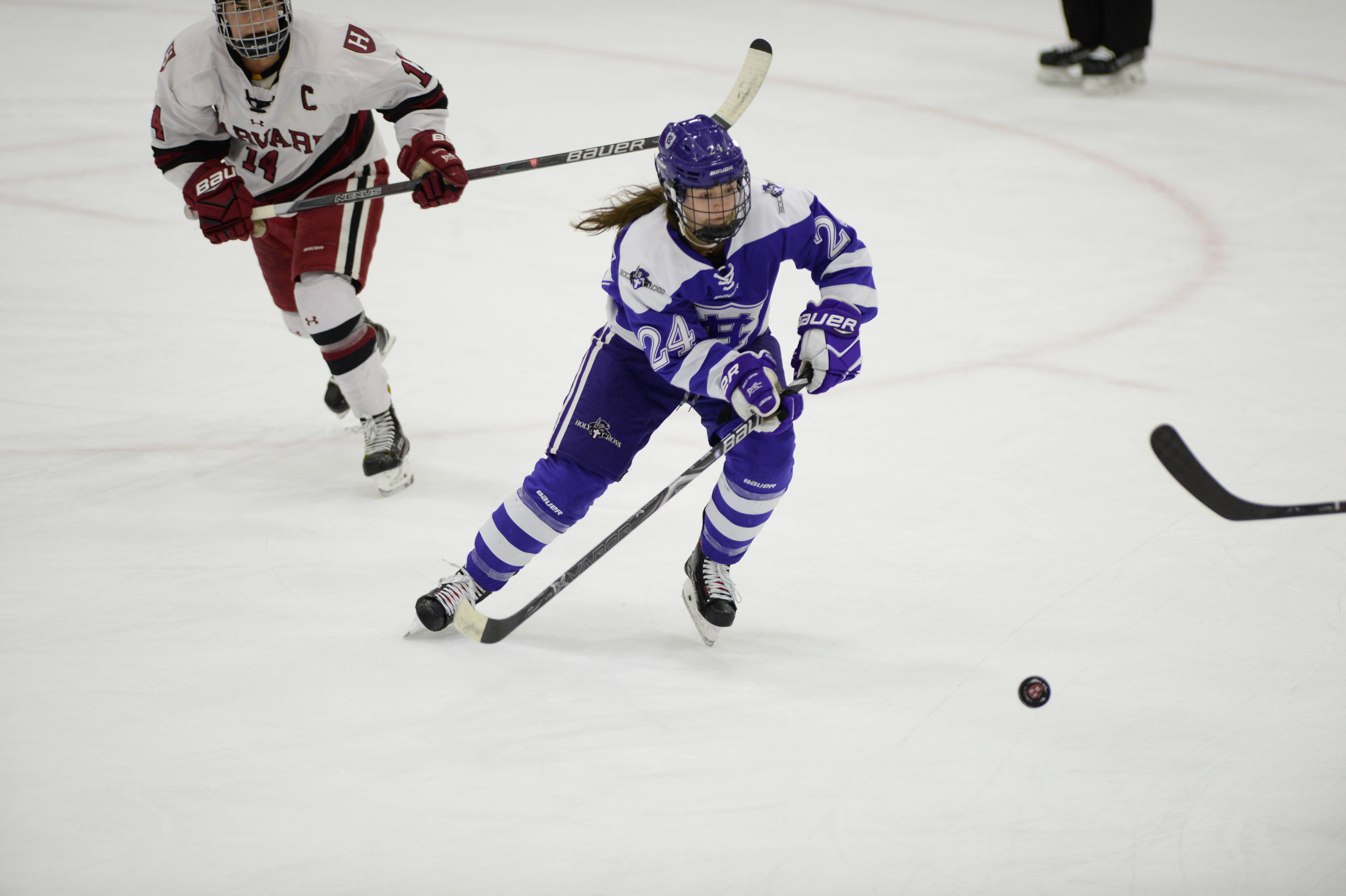 Women's Hockey Falls, 31, at Brown Holy Cross Athletics