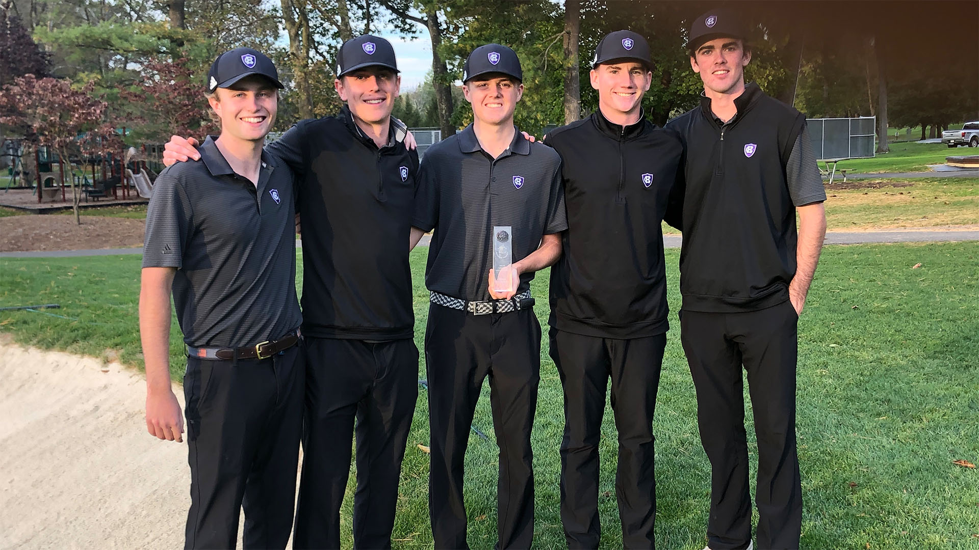 Men’s golf wins Lehigh Invitational Holy Cross Athletics