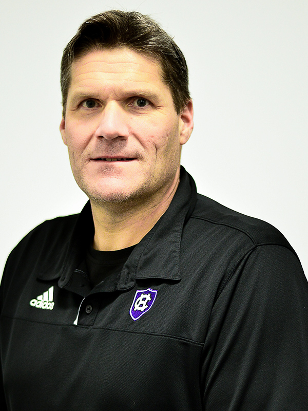 Marek Drabinski headshot