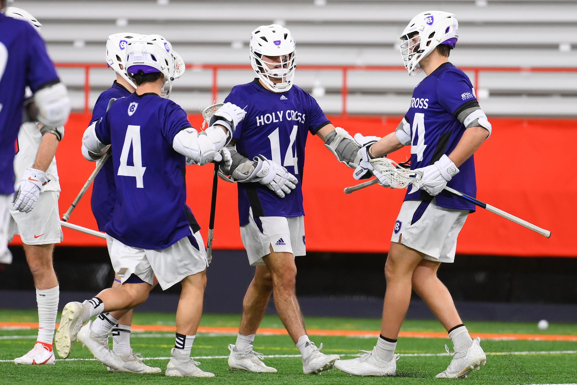 Men's lacrosse falls to Syracuse Holy Cross Athletics