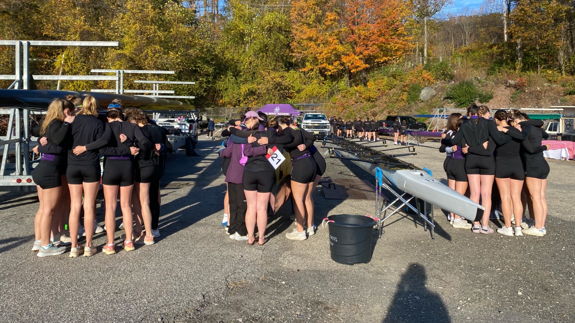 Women's rowing at the Heart of the Housatonic