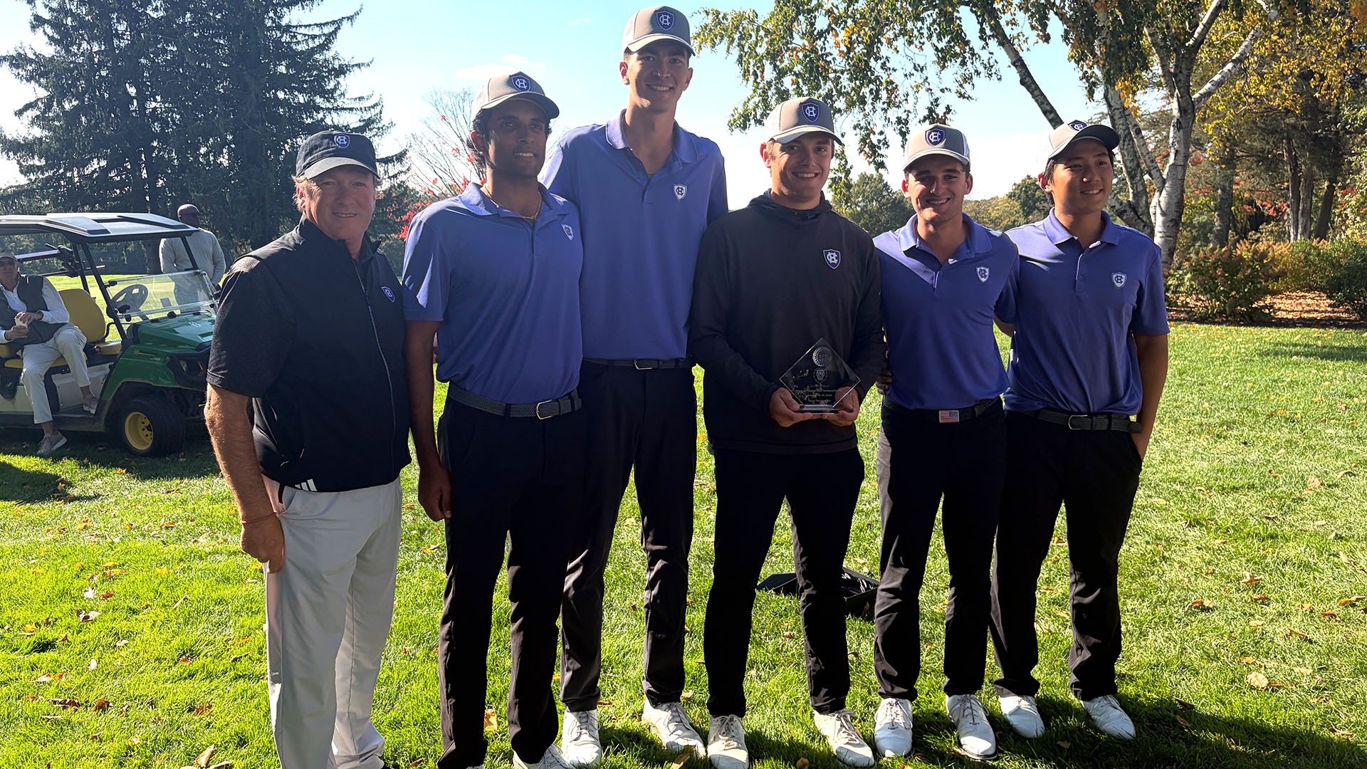 The Holy Cross men's golf team took second place at the Metropolis Intercollegiate.