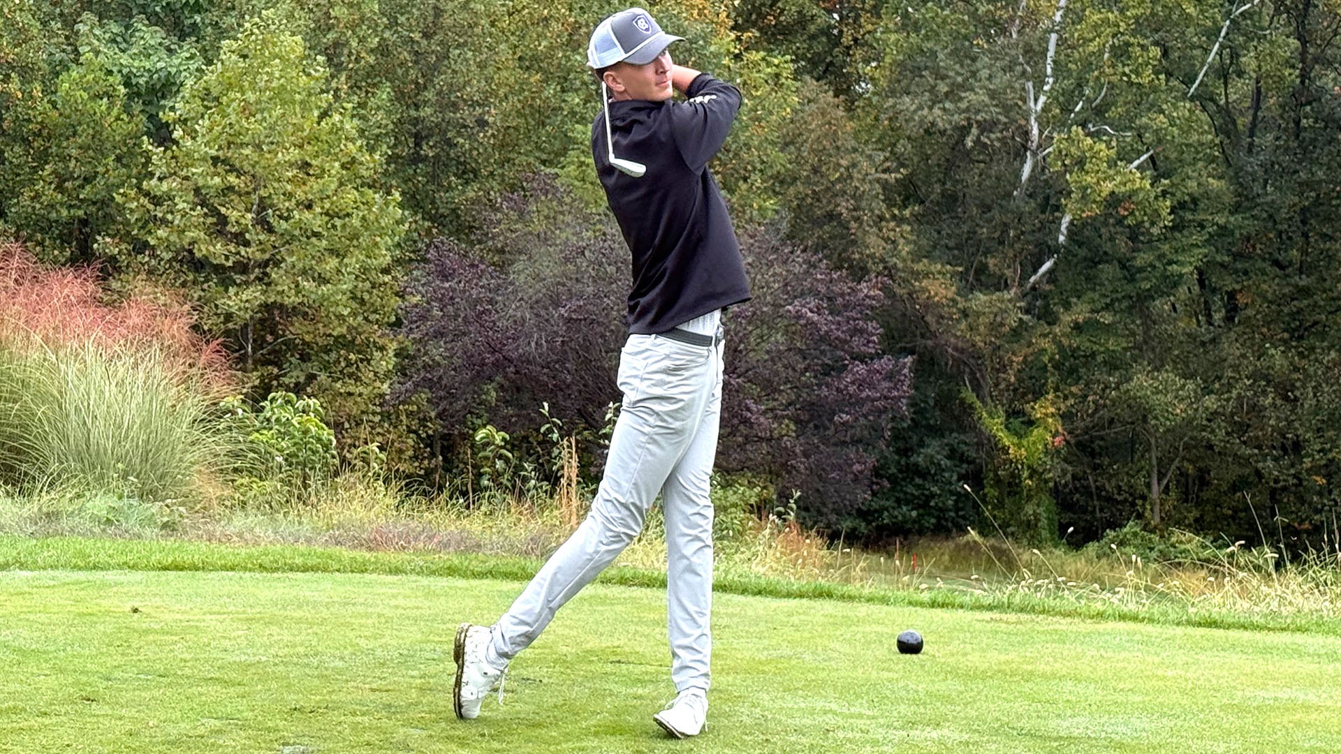 John Scully teeing off at the Testudo Cup