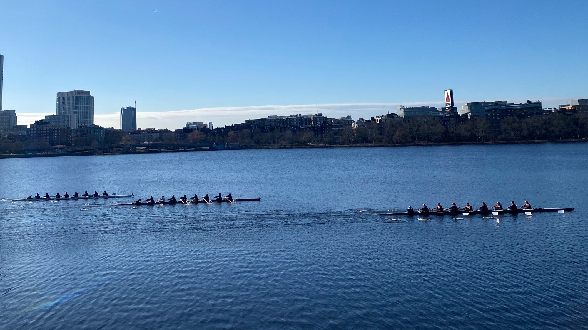 Women's rowing competes in Cambridge