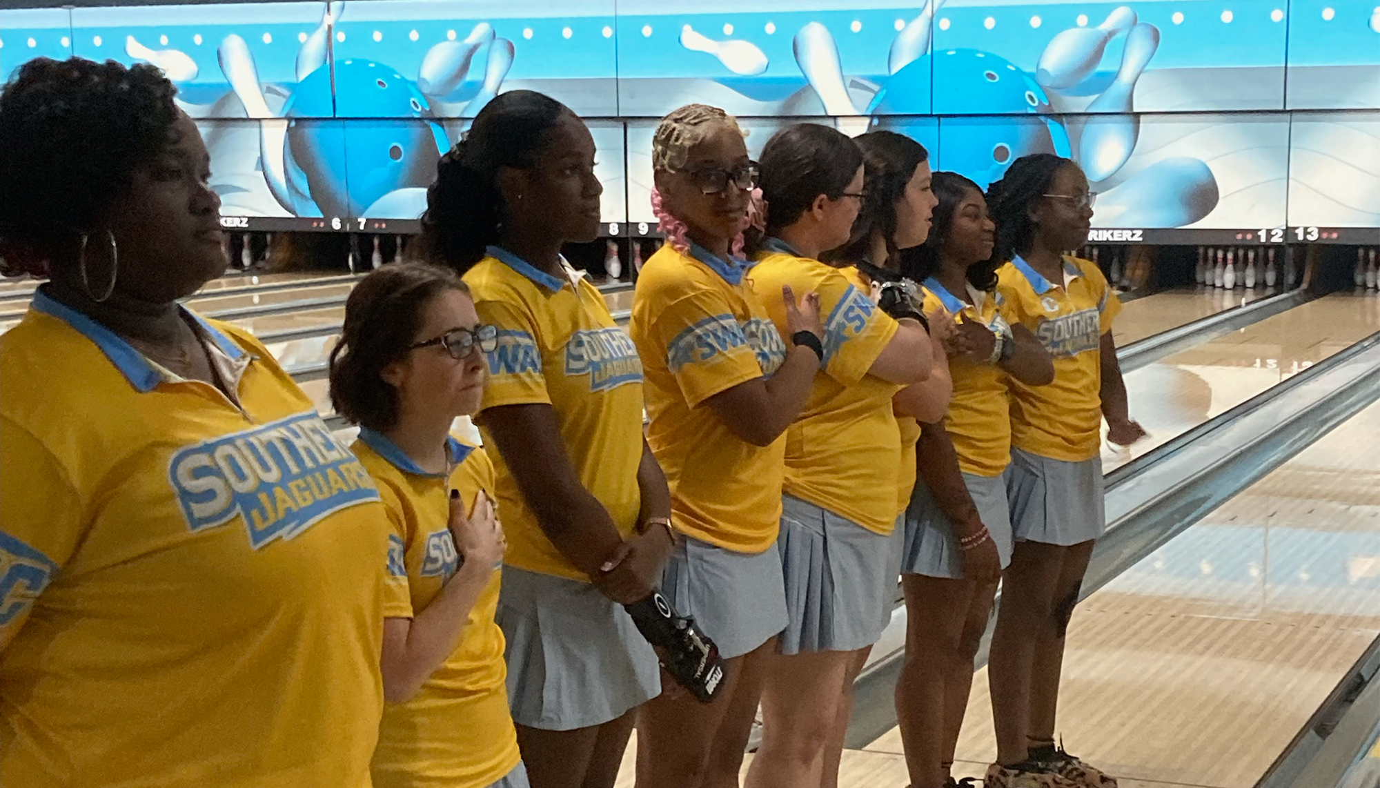 Bowling Bounces Back on the Final Day of the Colonial Lanes Classic