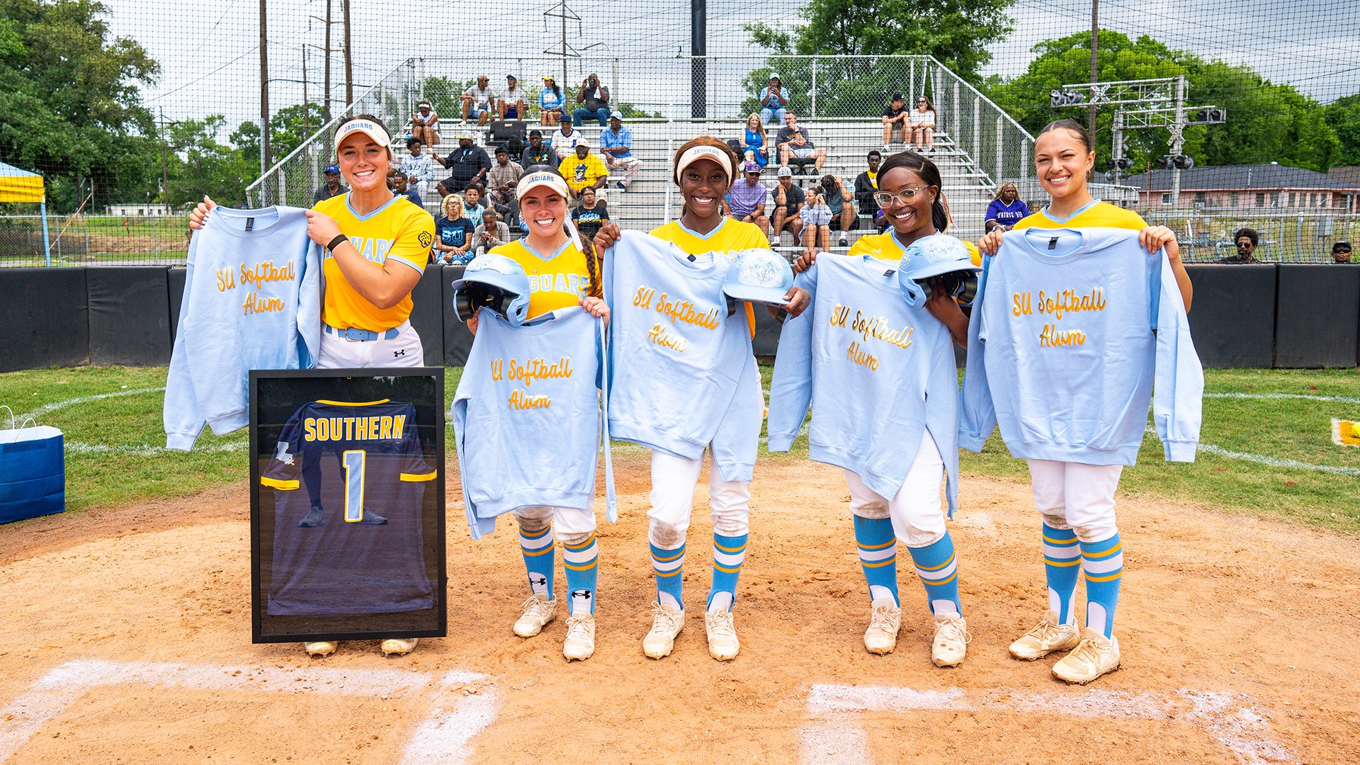 Madison Clark, Calli Schell, Aia George, Chakirrious Parker, Kiera Miracle-Tilford