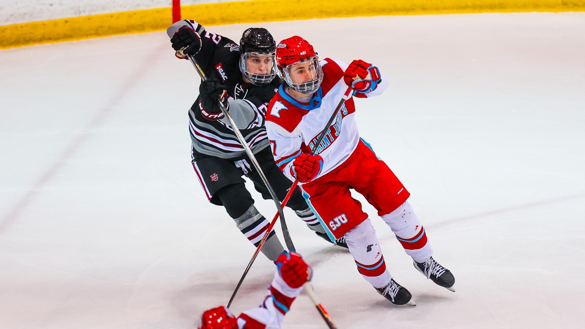 CamBoche_SydneyBurgraff_