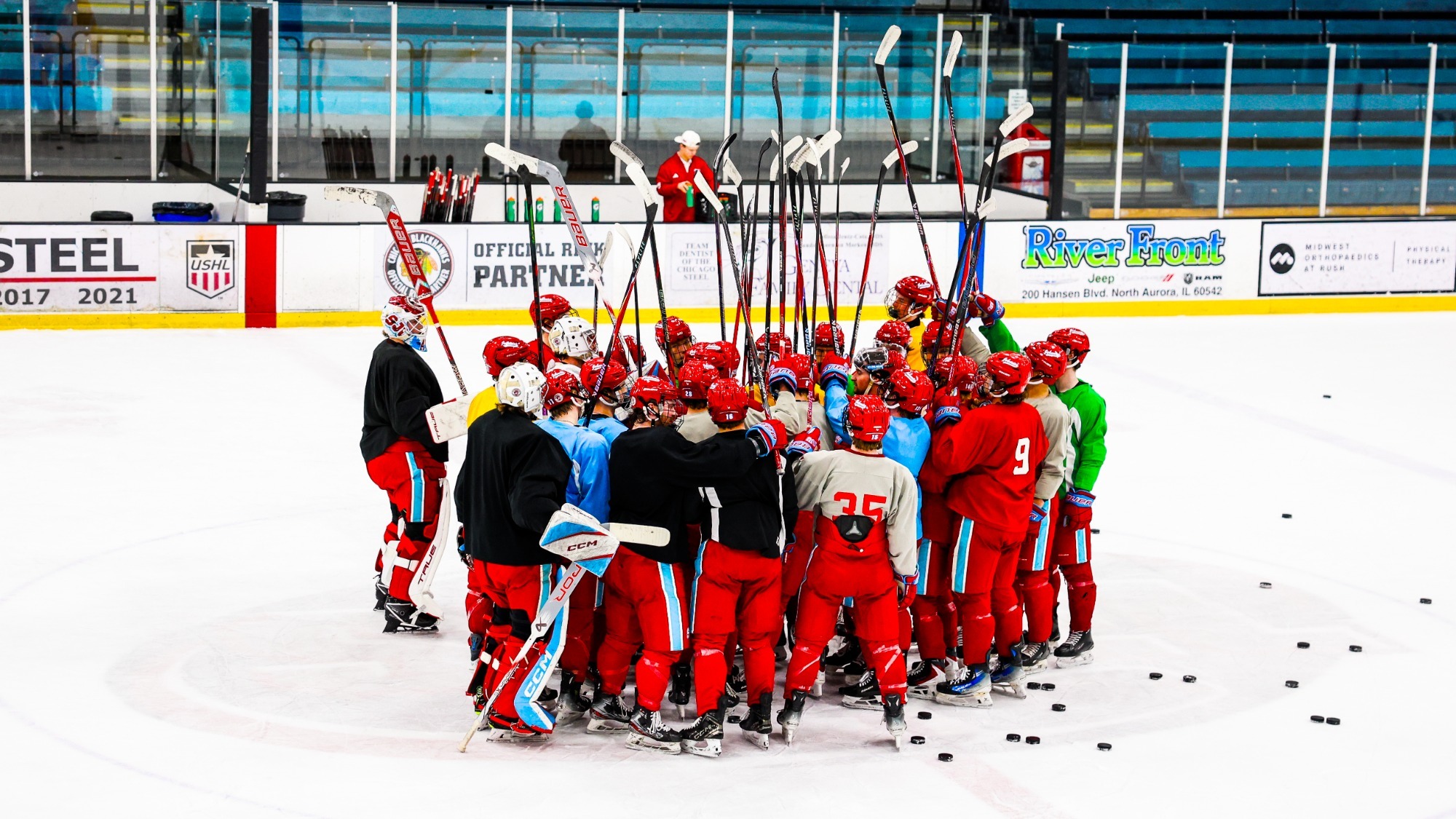 Hockey_Aurora_Prev_031326_JM