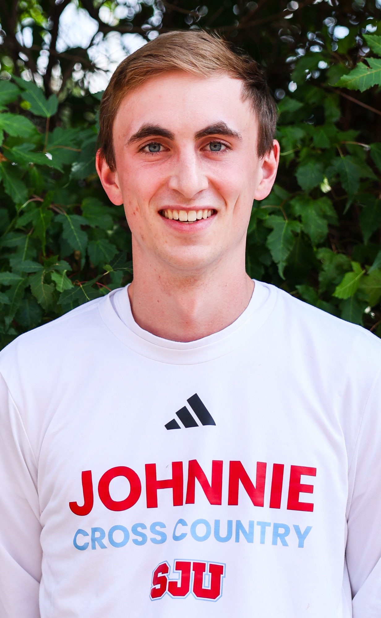 2026 SJU Cross Country Headshots