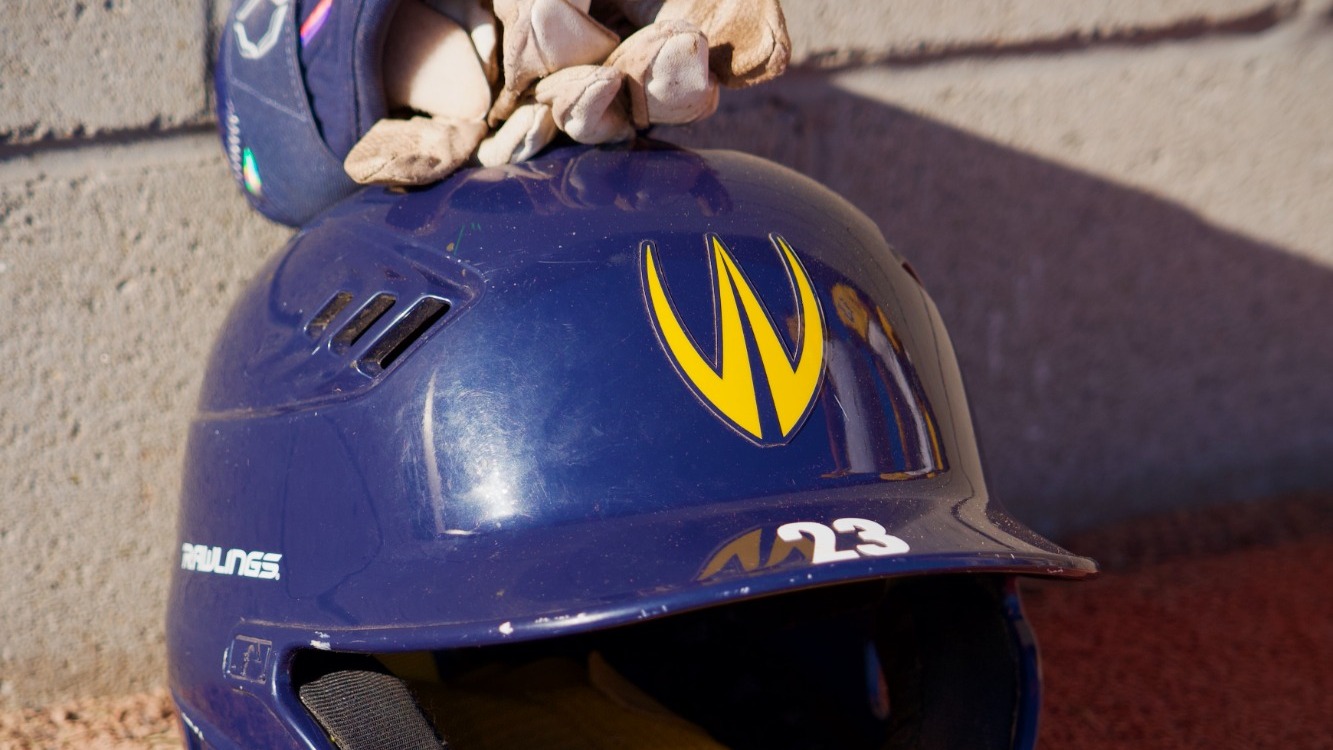Baseball helmet