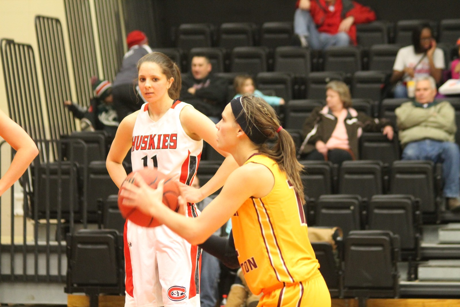 Moenkedick and Thielman Ignite UMC to 9168 Win Over St. Cloud State