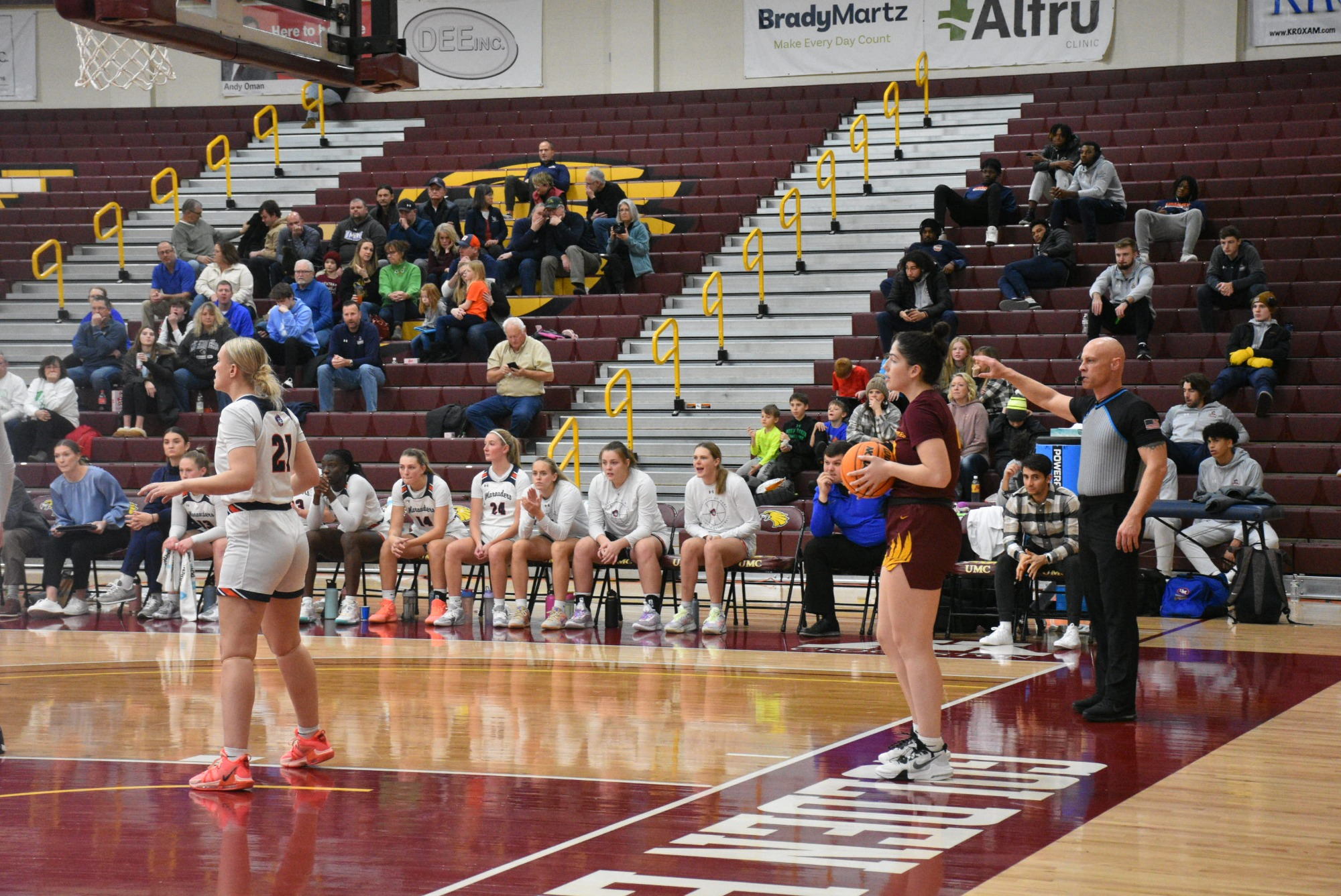 Page's Career Night Leads Golden Eagles to Victory over Peacocks for