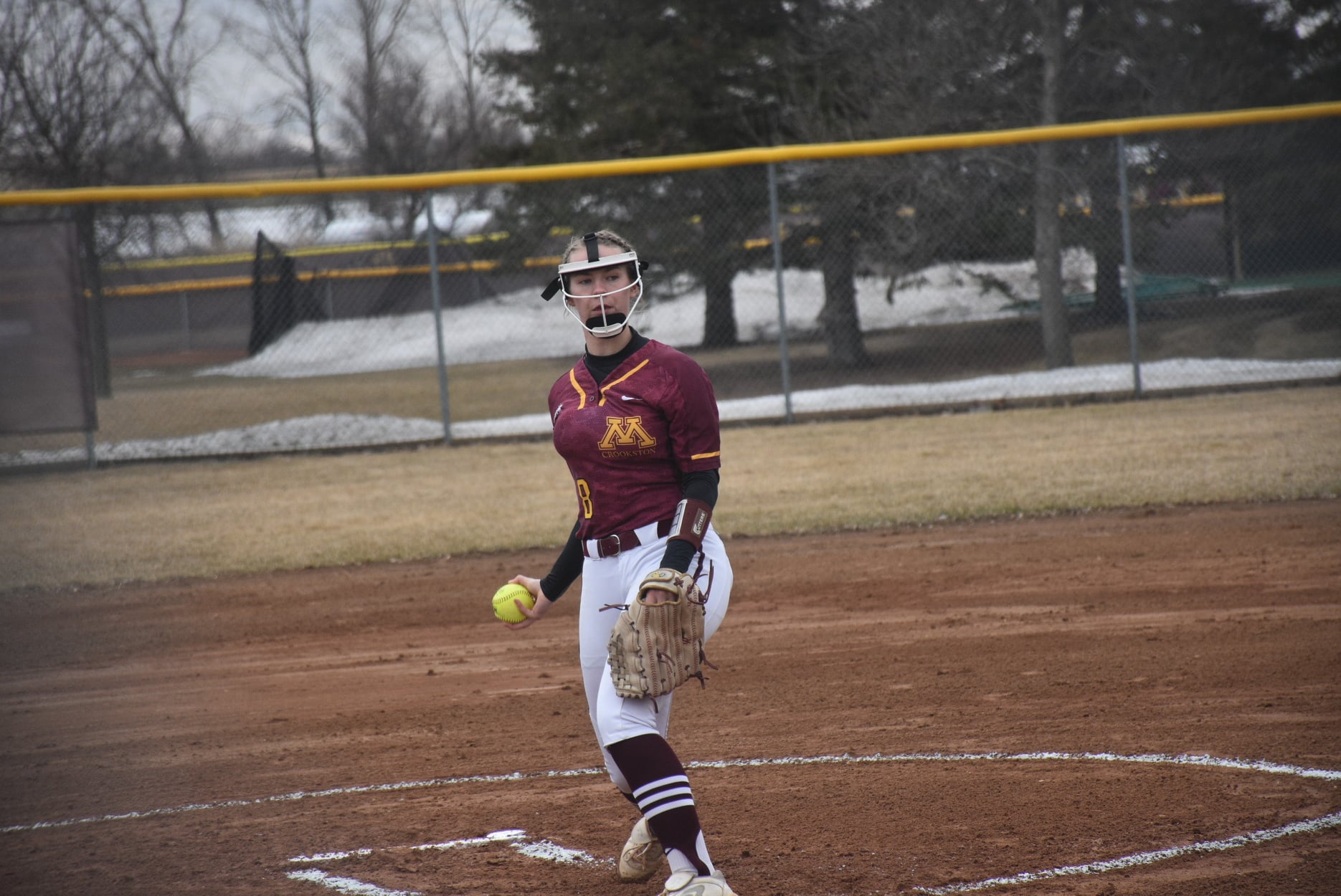 Huskies Sweep Minnesota Crookston in NSIC Play on Tuesday University
