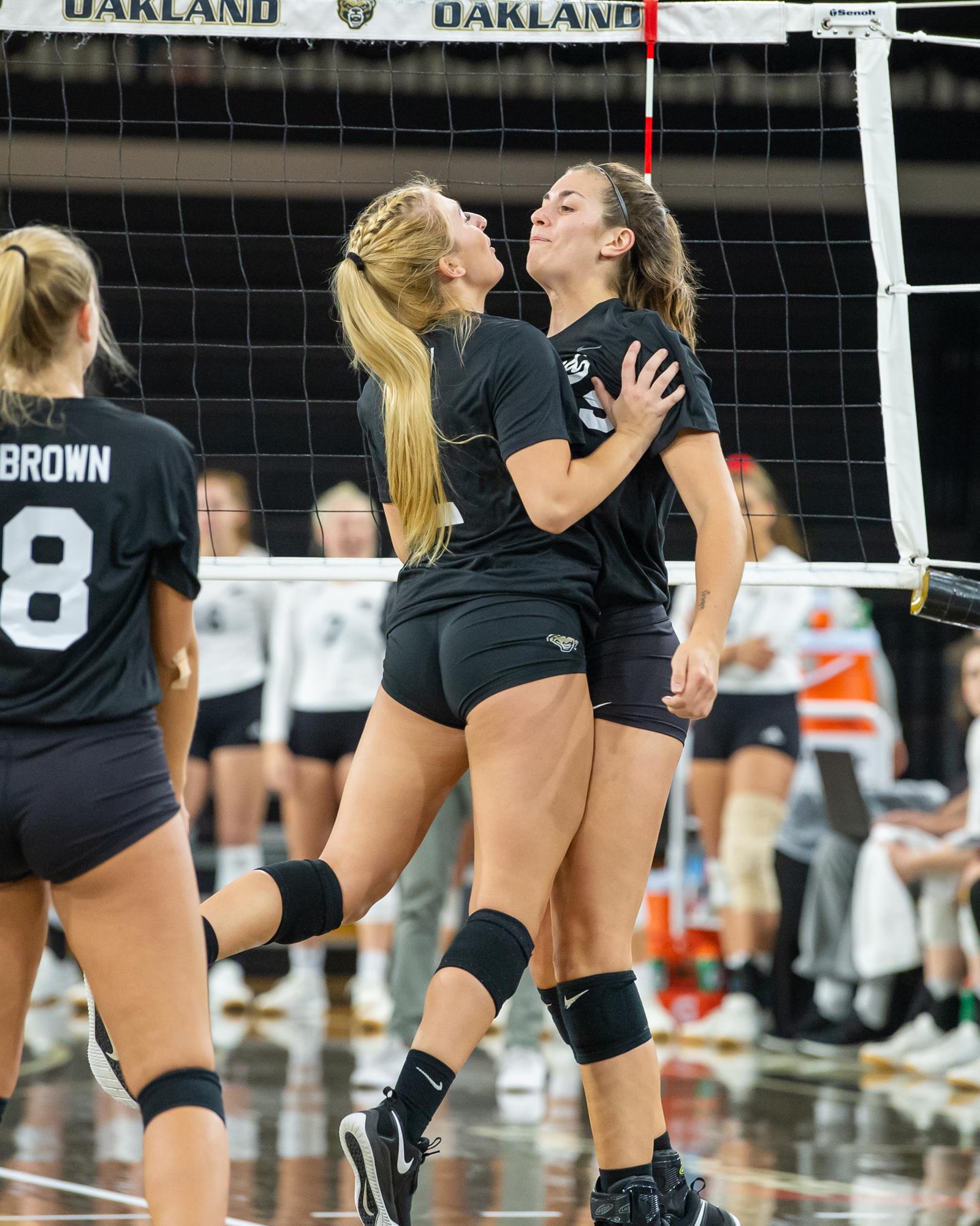 Kenzie Dunn Women's Volleyball Oakland University Athletics