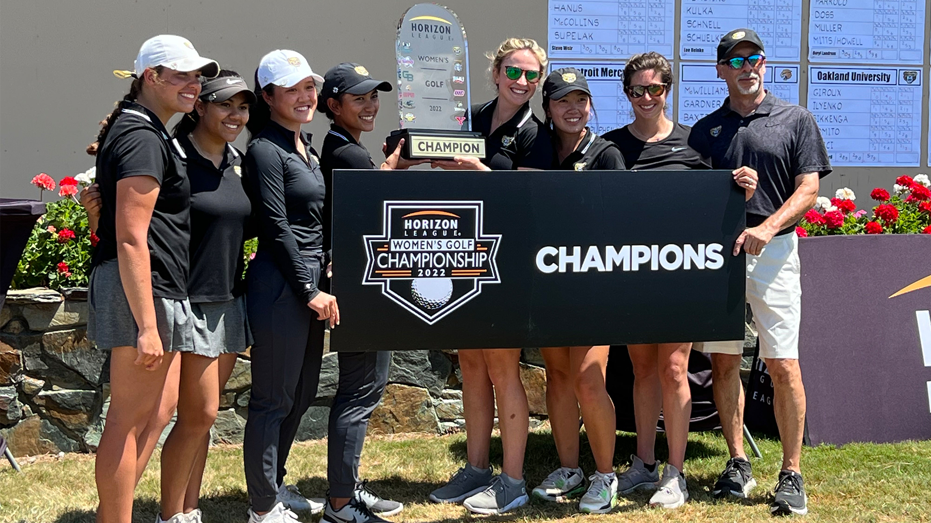 OAKLAND CLAIMS 2022 HLGOLF WOMEN'S CHAMPIONSHIP TITLE Oakland