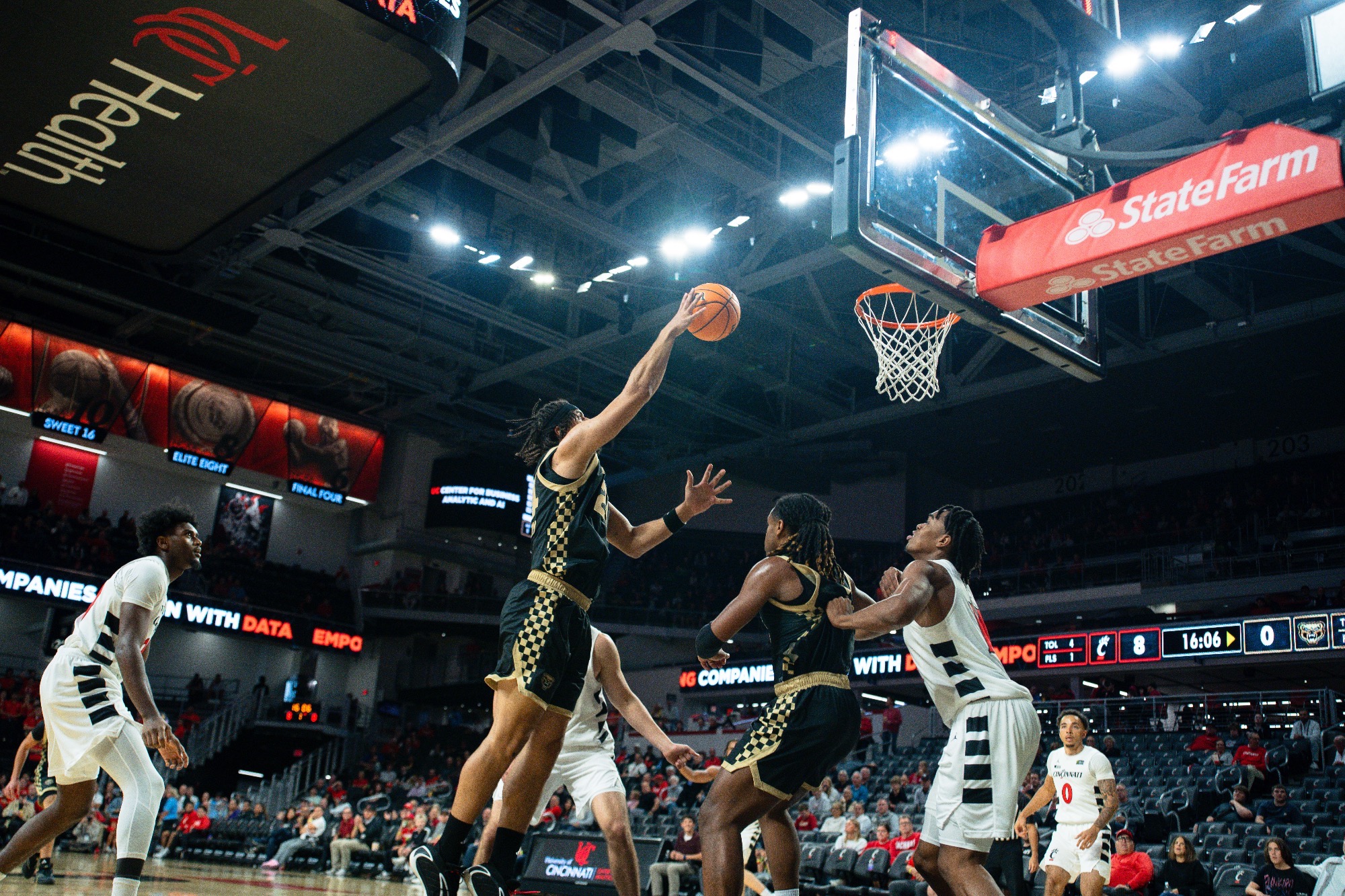 MBB at Cincinnati