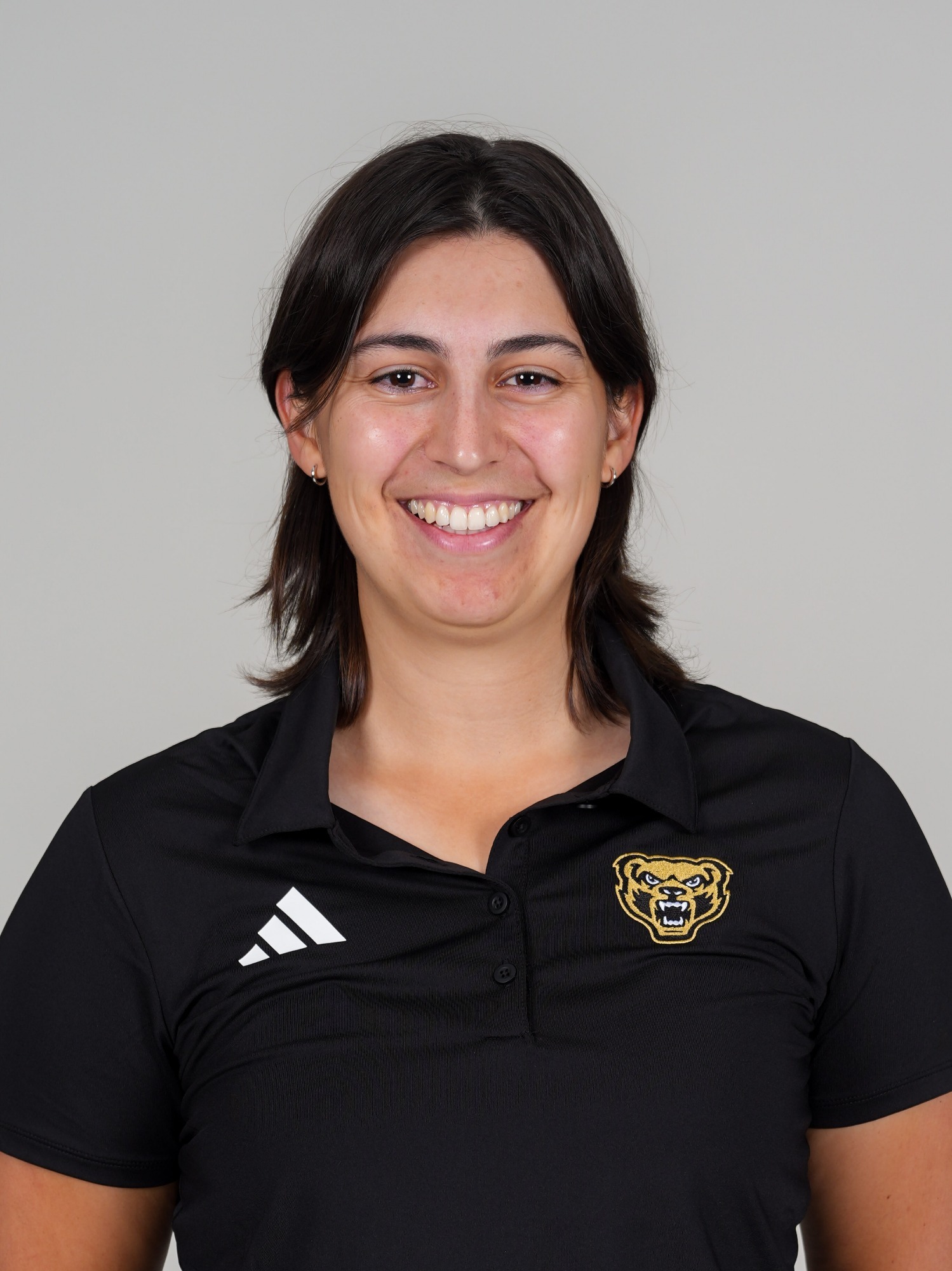 Coach Mikaela Schulz