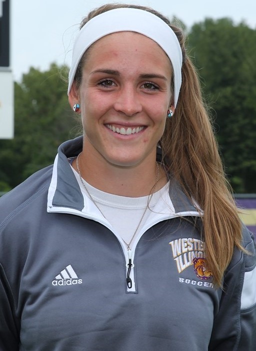 2014 Amber Davis Headshot