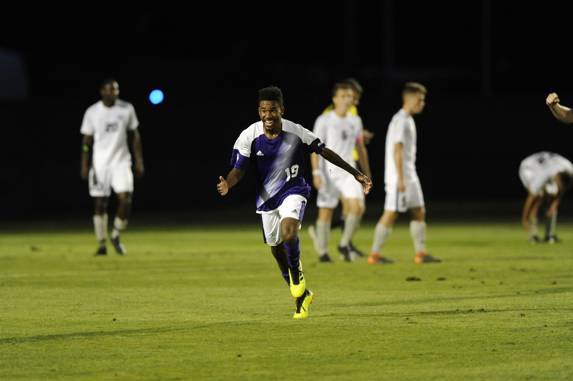 Xavier Brown Men's Soccer Western Illinois University Athletics