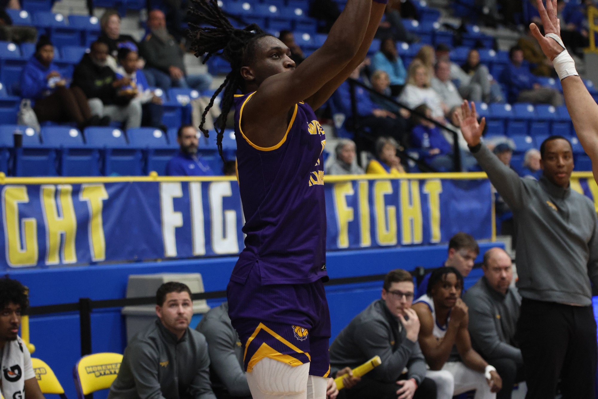 WIU MBB RECAP MOREHEAD
