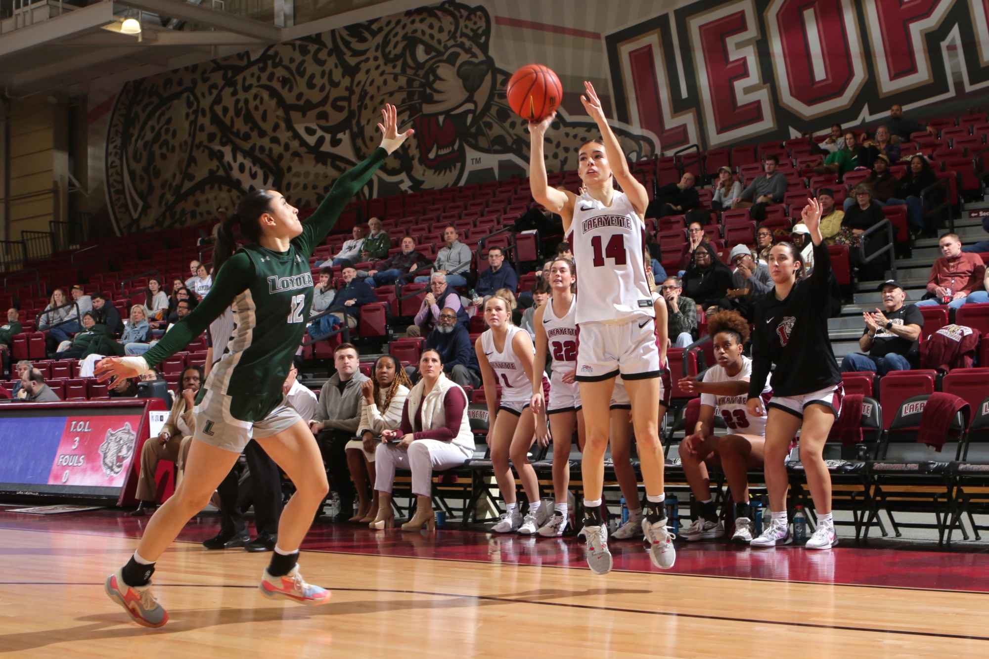 Lafayette vs. Loyola