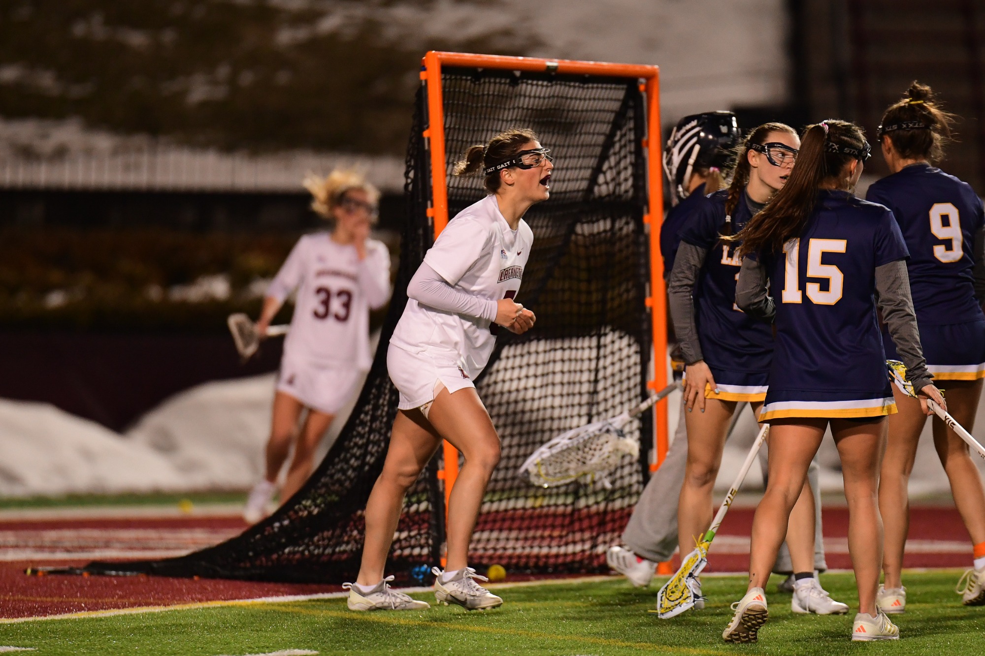 Lafayette vs LaSalle