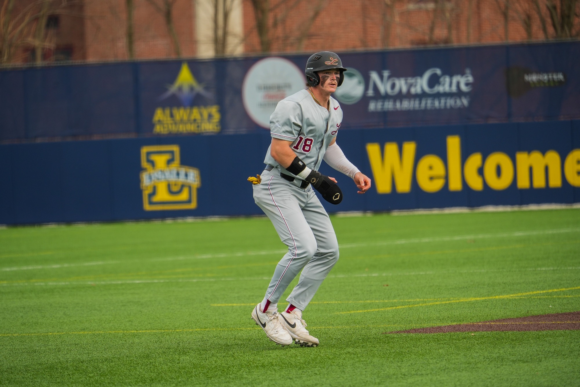 Lafayette vs. La Salle