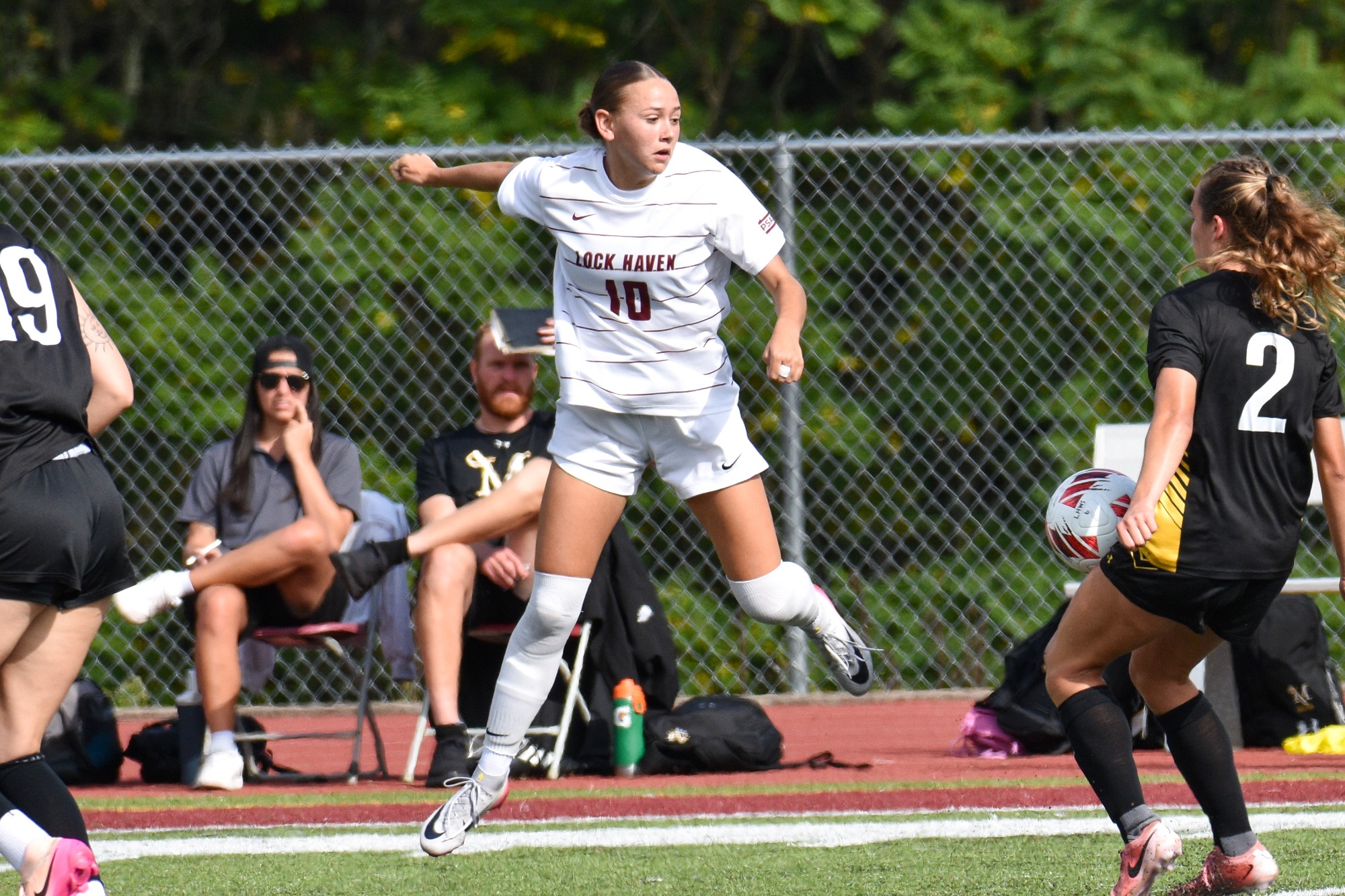 Women's Soccer Lauren Straub