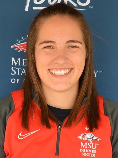 Head shot of Erica Torres