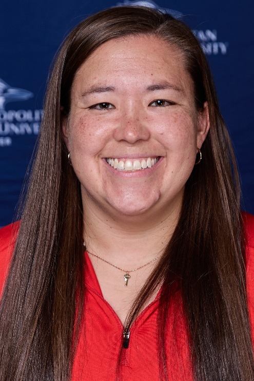 Head shot of Amy Watanabe