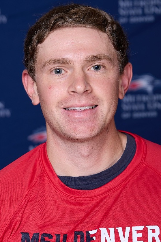 Head shot of Andrew Herrold