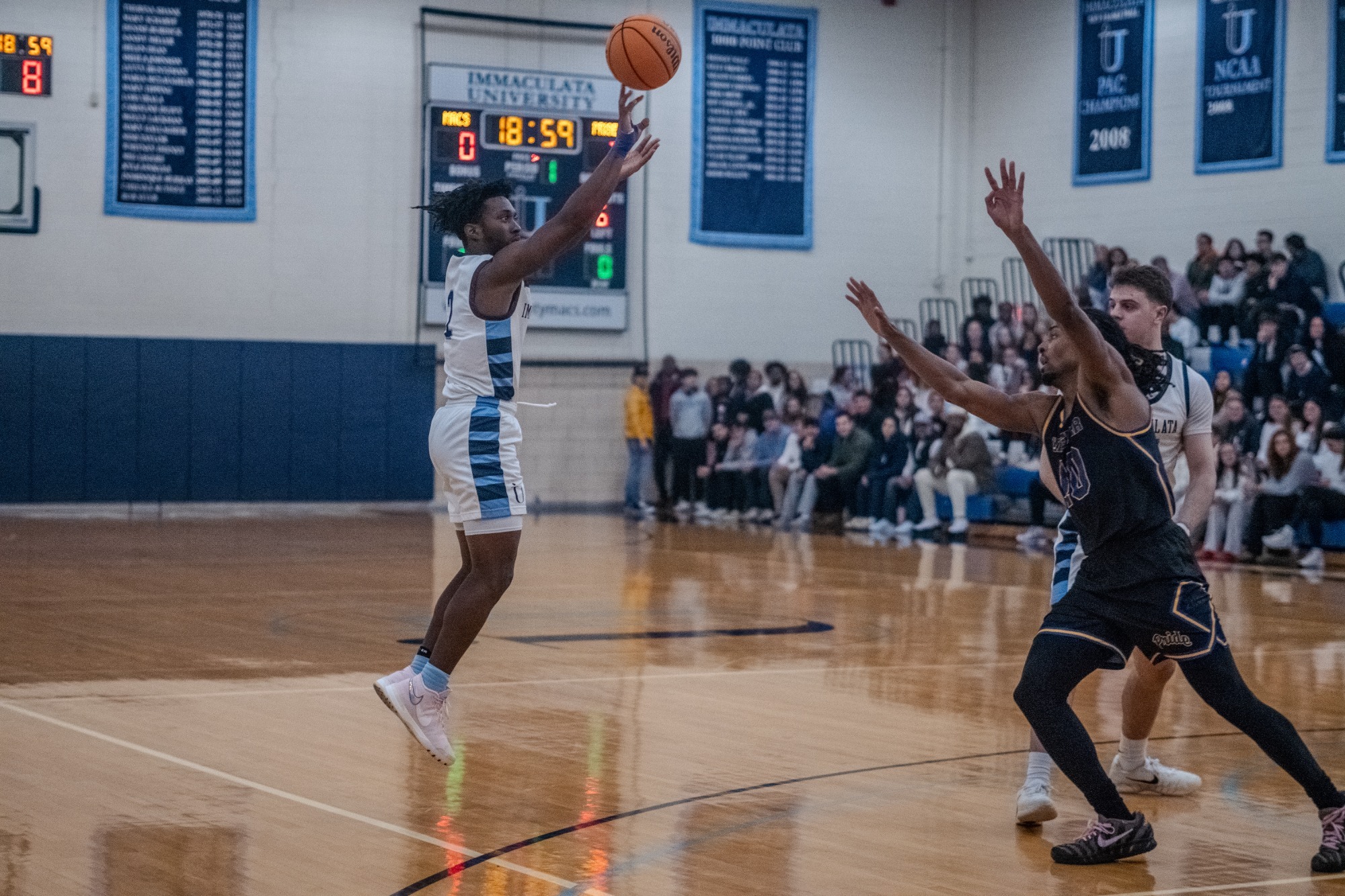 IUMBB JF vs Widener Dylan Crews jumper