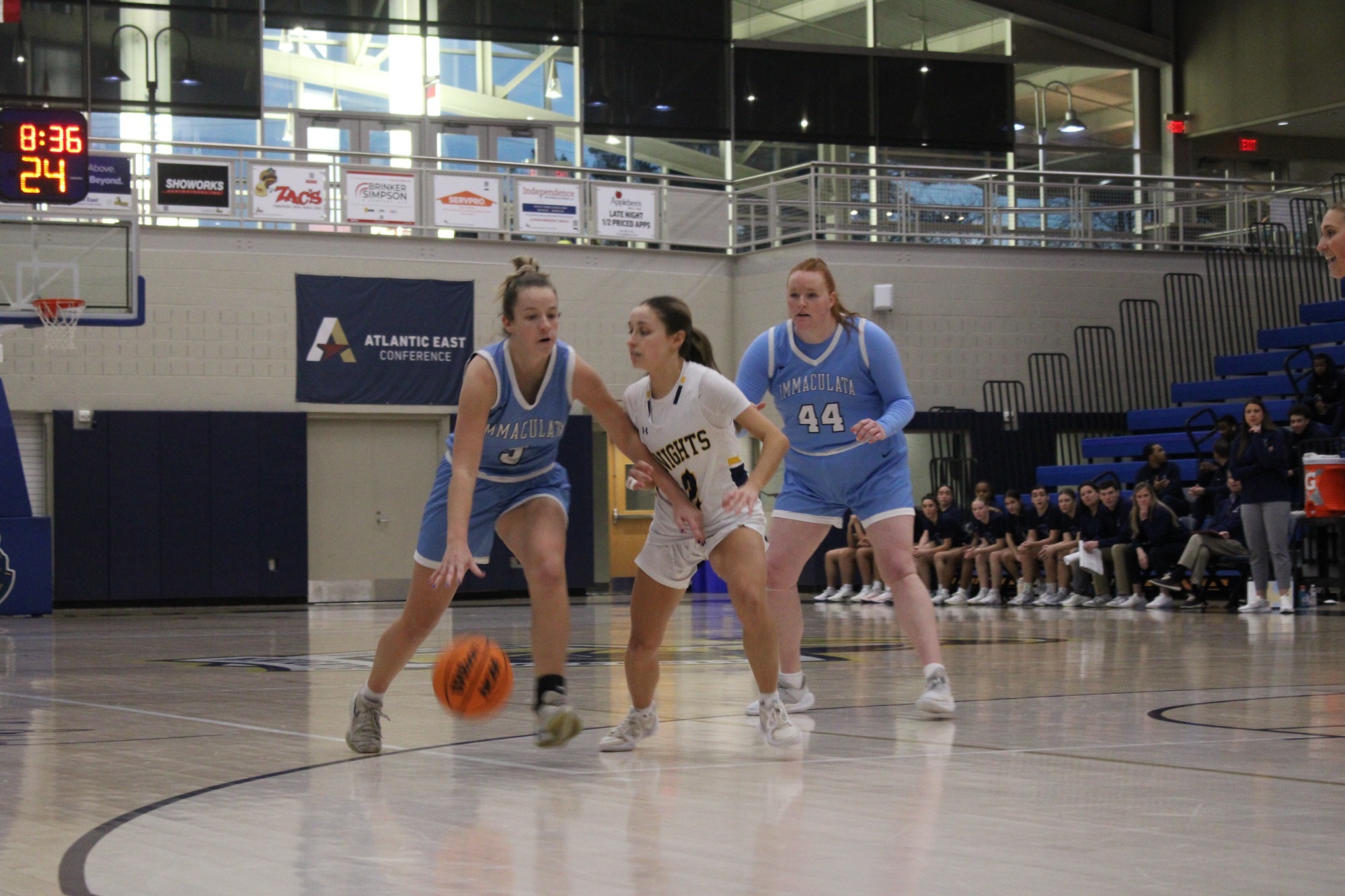 IUWBB Riley Cassidy and Meg Robbins at Neumann