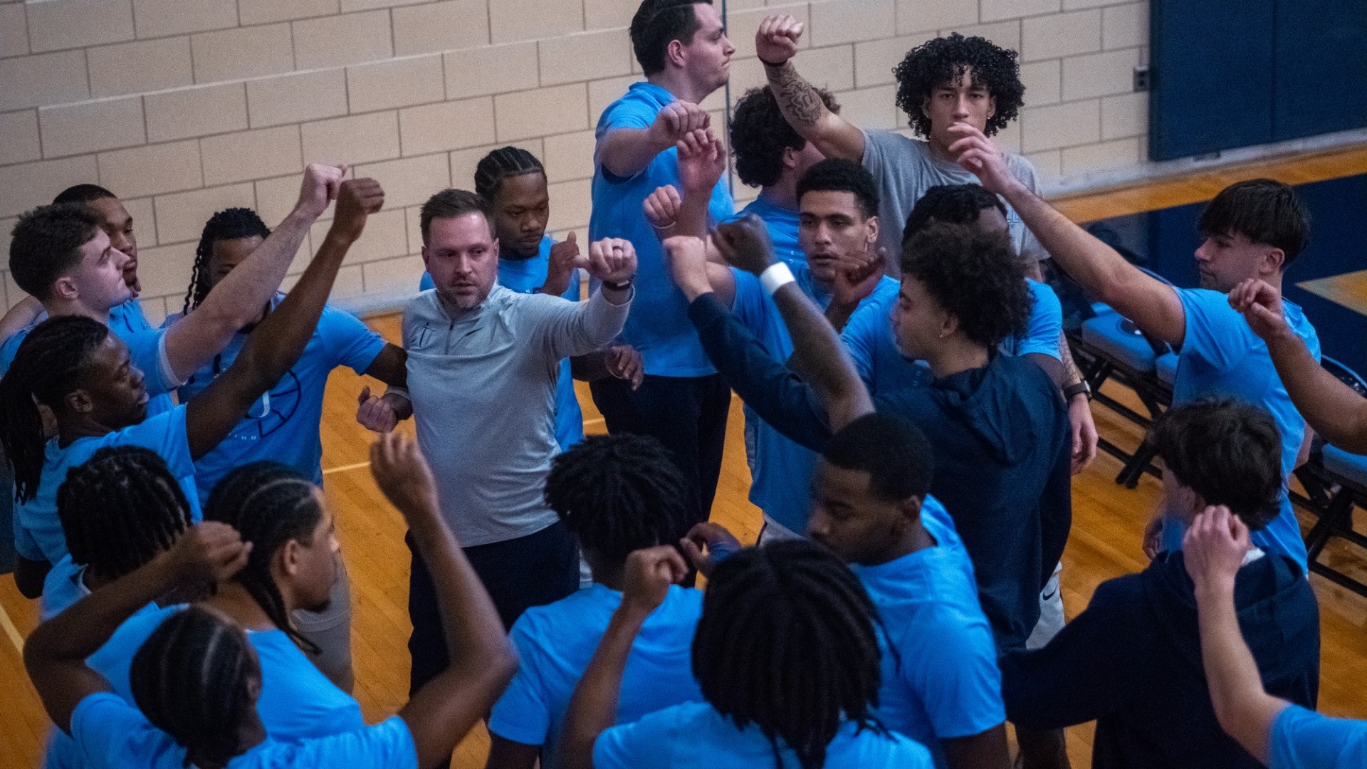 2025-26 MBB Huddle