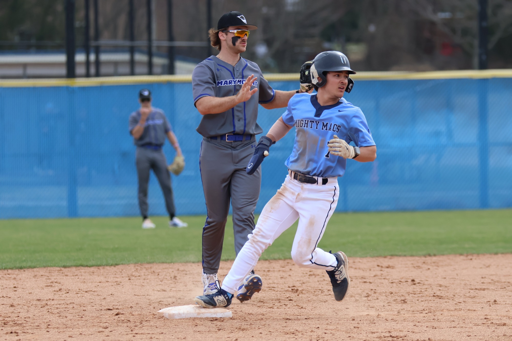 IU Base ST Josh Goulburn on base