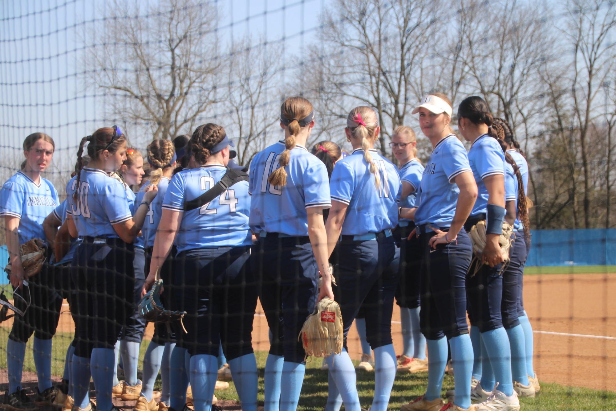 IUSB 2026 Team Huddle during recent game
