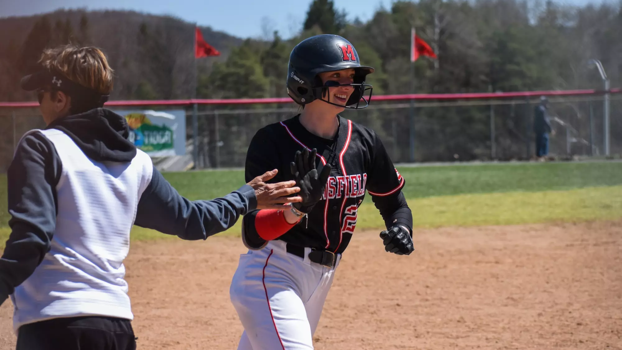 Softball vs Bloomsburg (4/17/25)