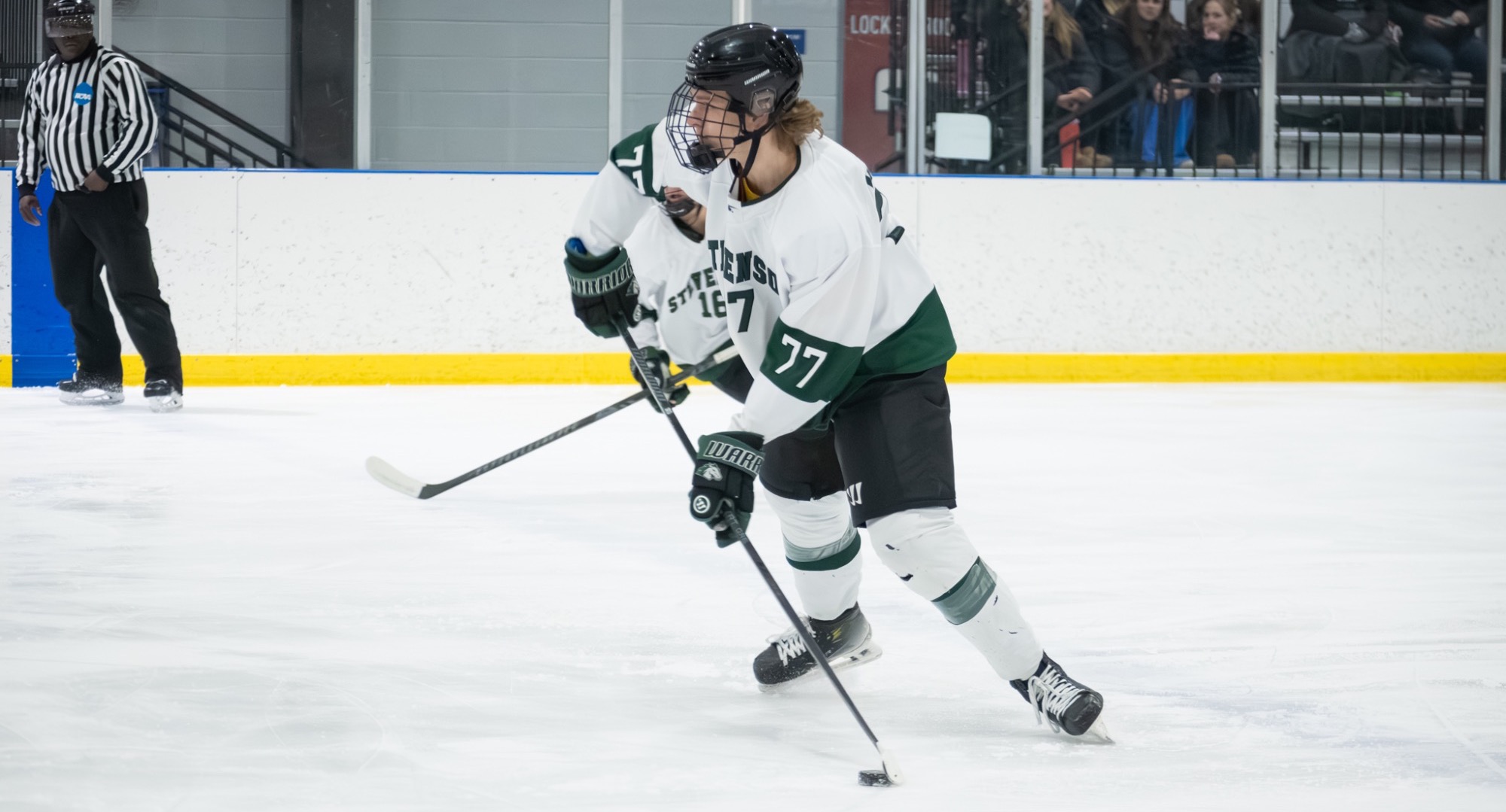 L Karlsson looking to pass