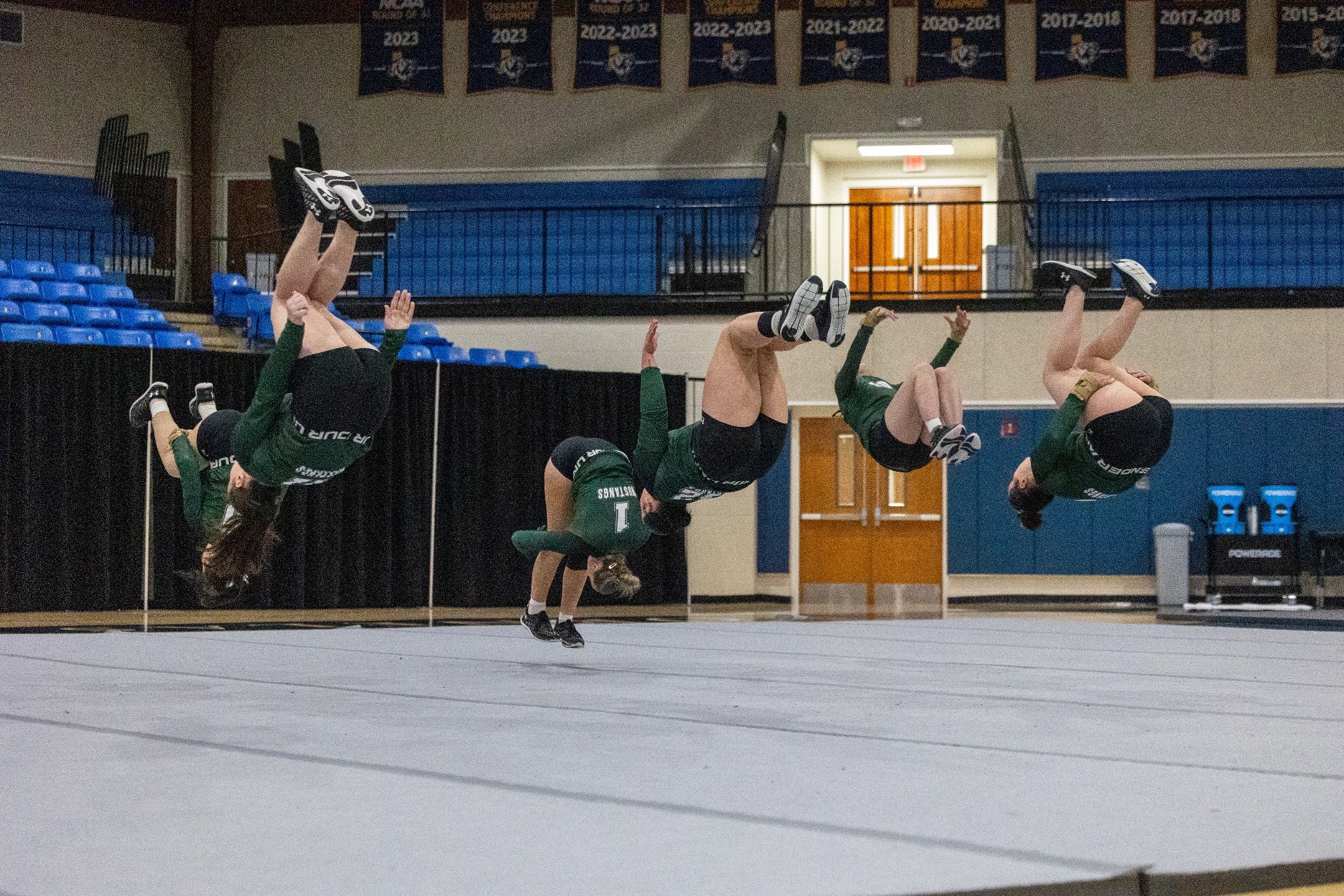 acro