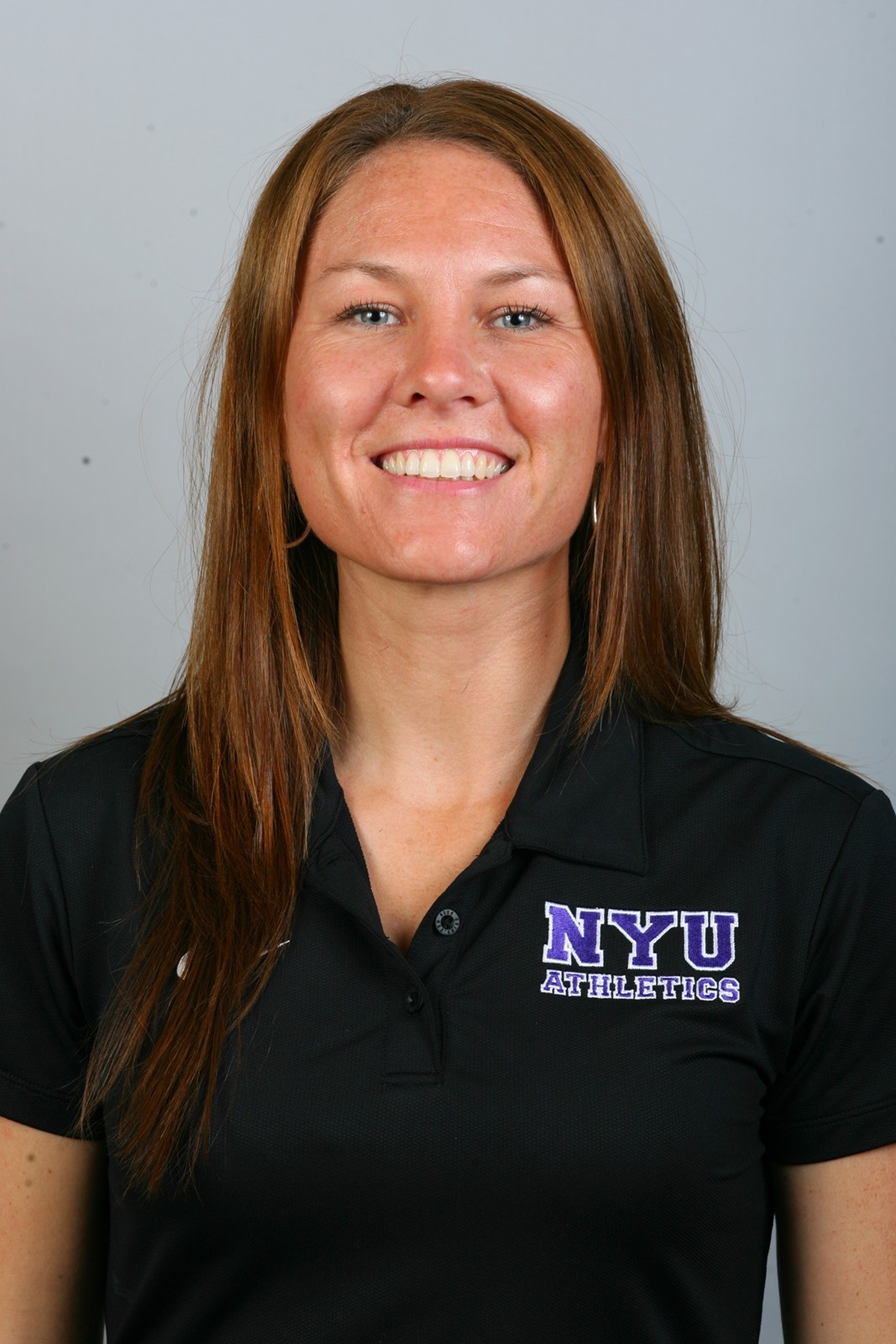 Lauren Hall-Gregory Headshot