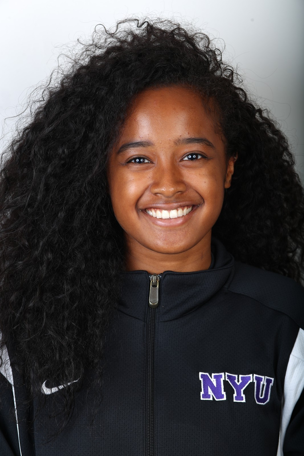 Nazzerine Waldon Headshot 16