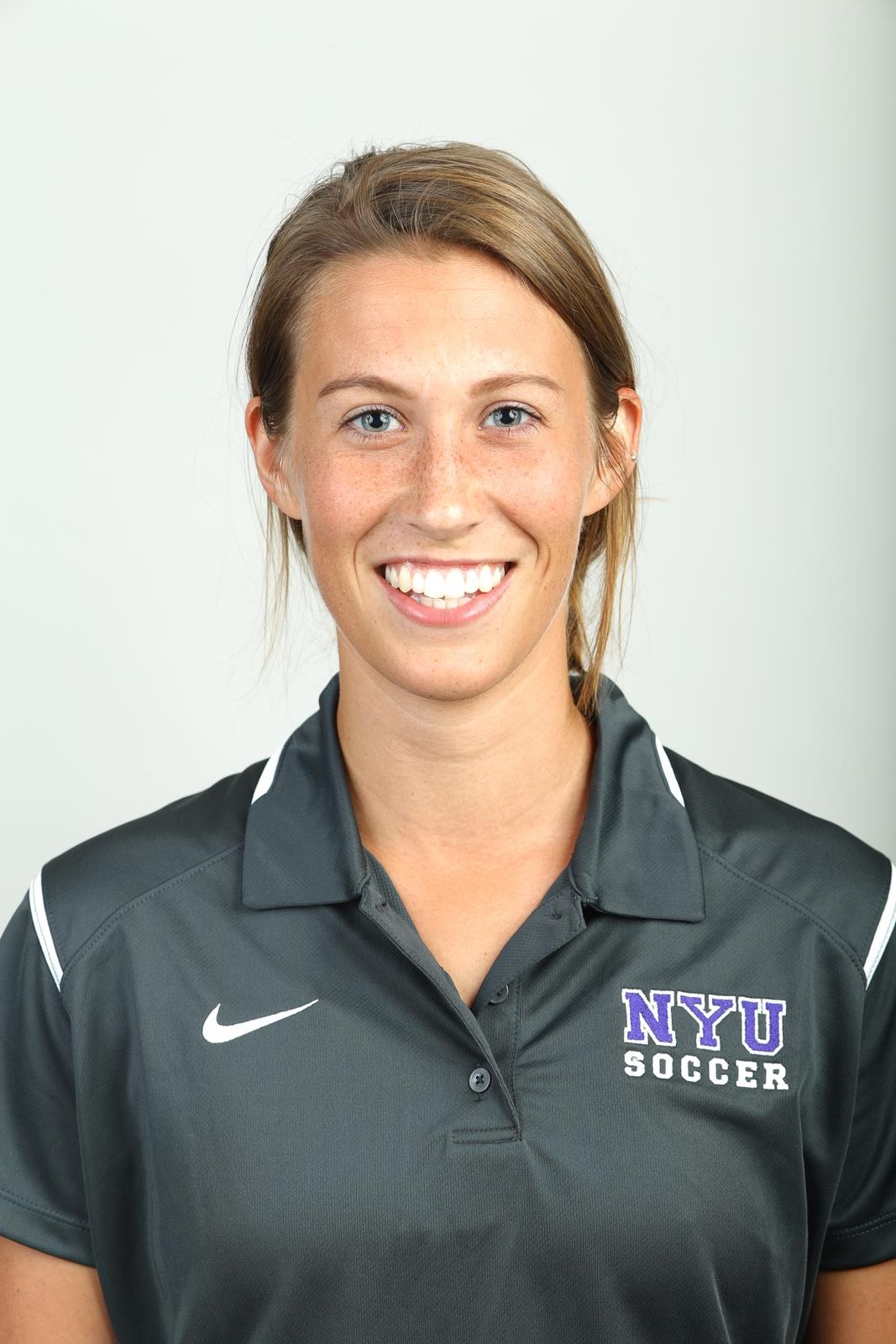 Taylor Booth Headshot '17