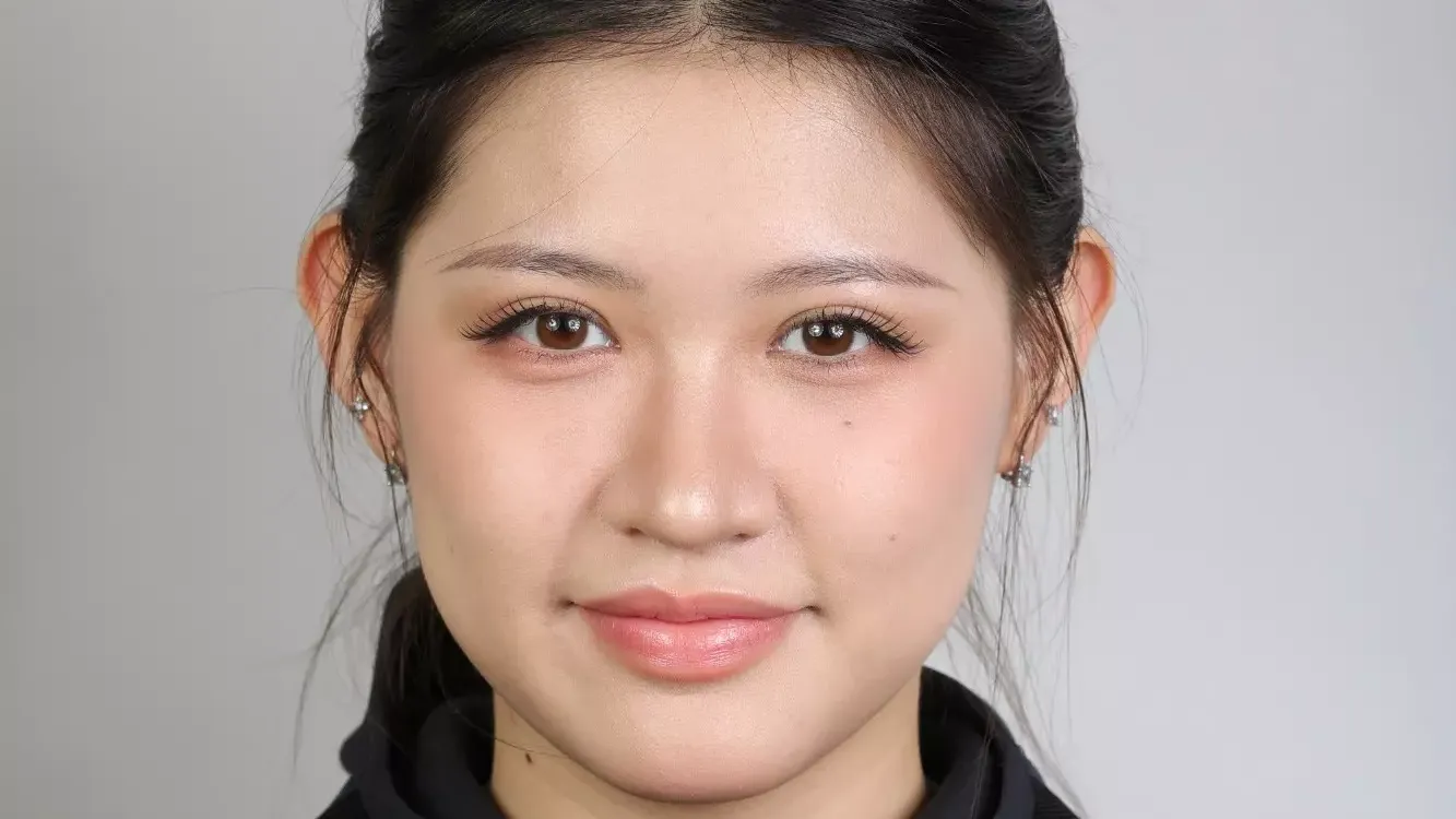 Katherine Chen Headshot