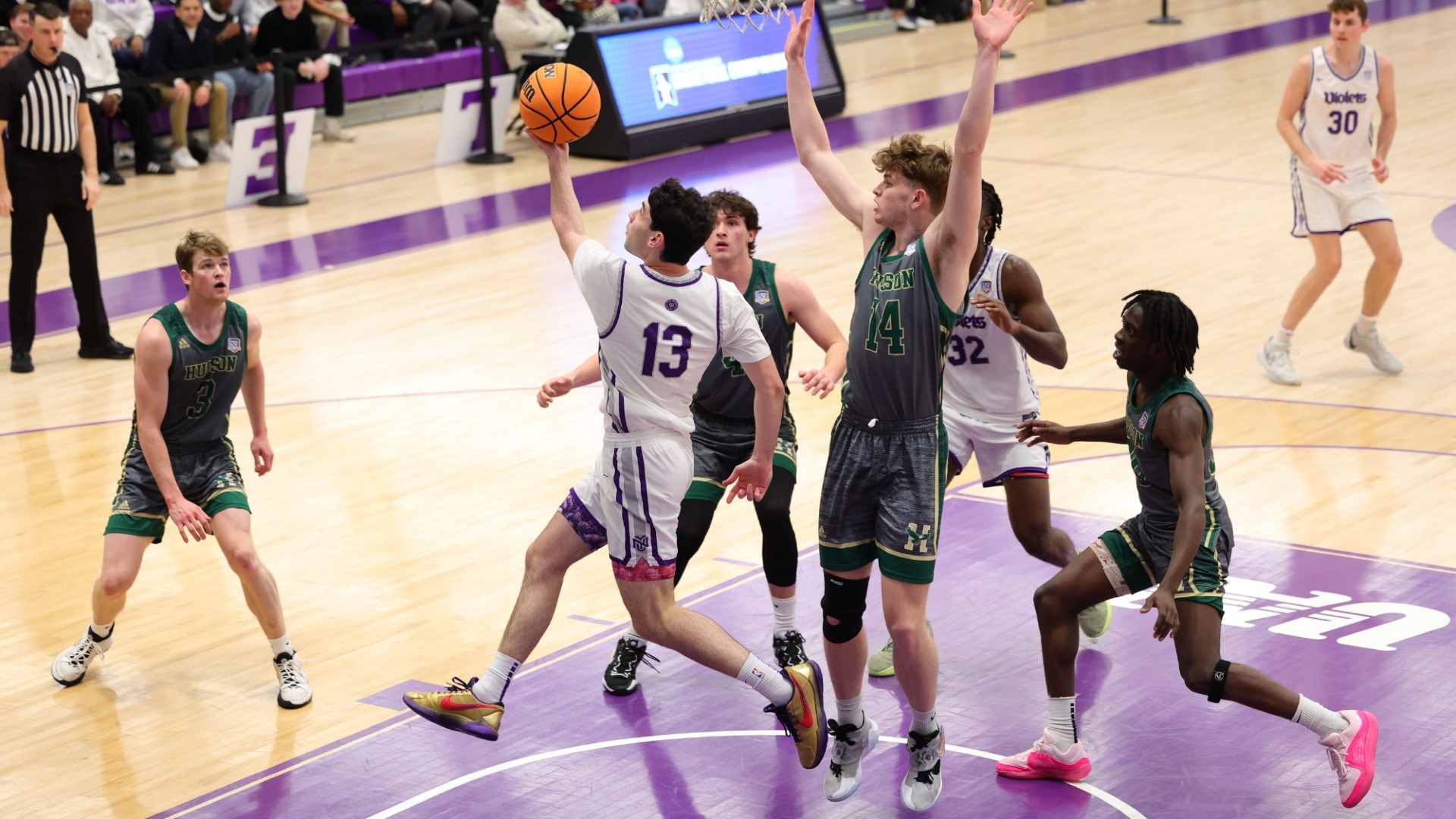 Freedman's 29 Leads Men's Hoops to First Round Win NYU Athletics