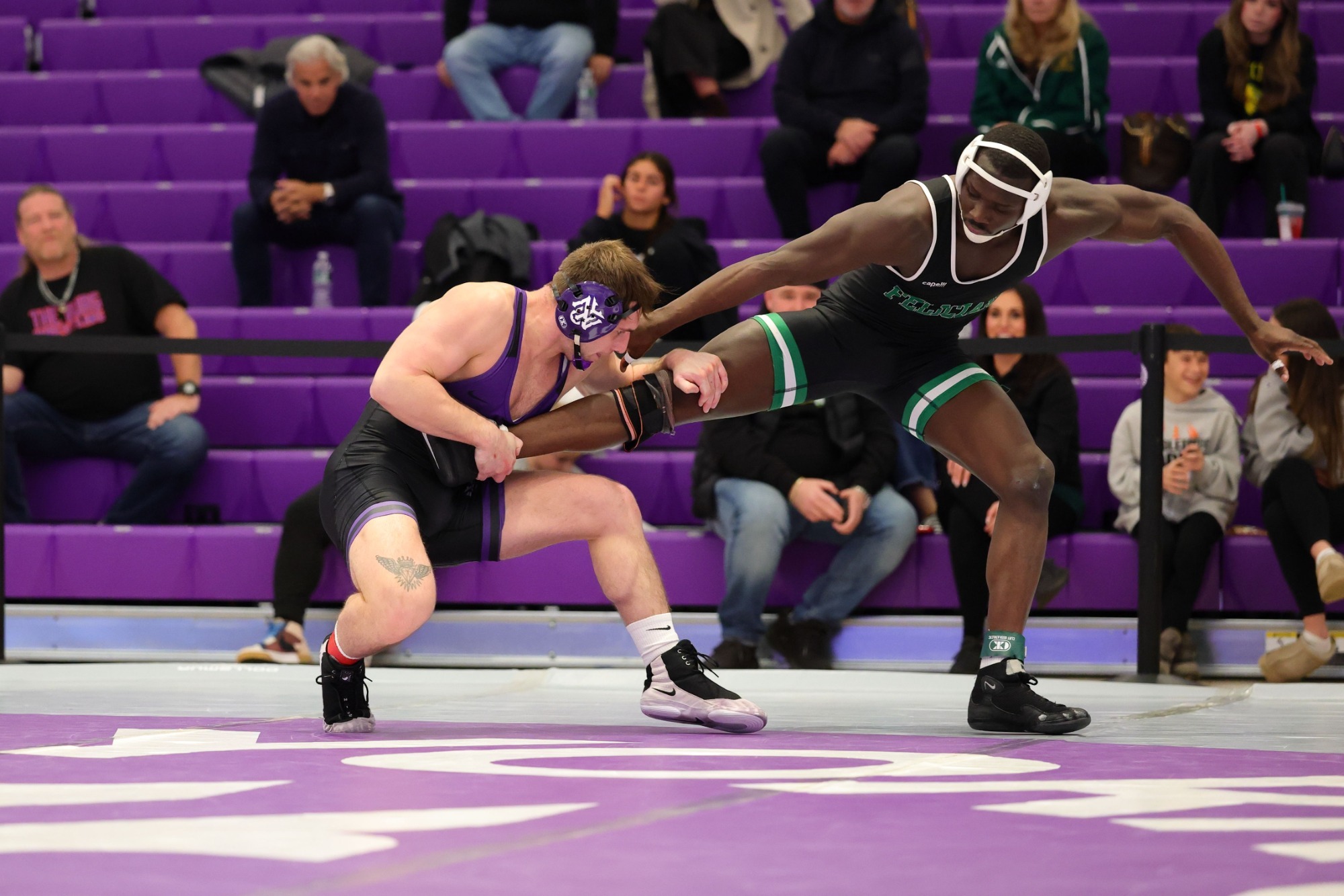 Justin Mayes posted a decision the 11th best wrestler in Division II