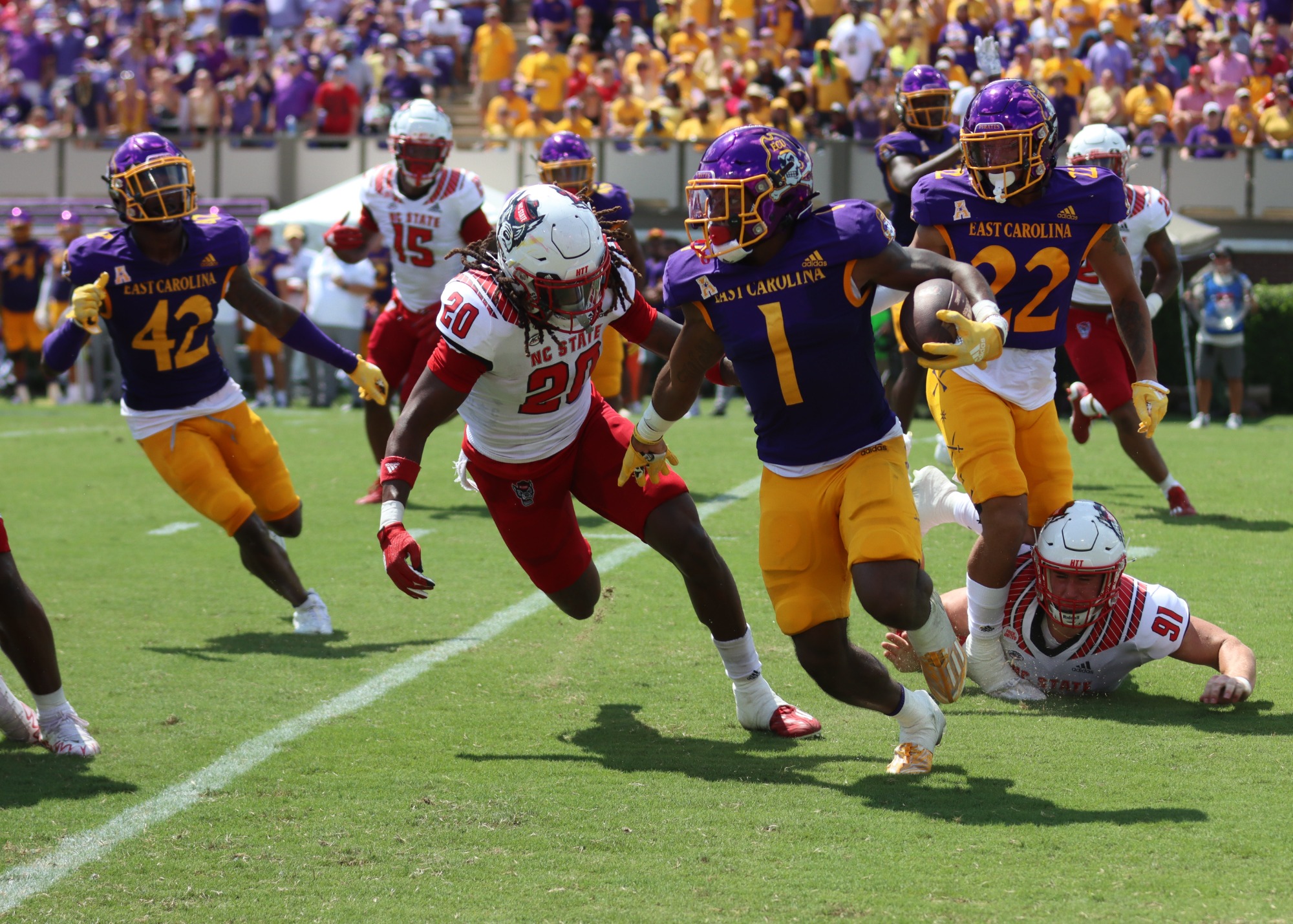 Sean Brown 2023 Football NC State University Athletics